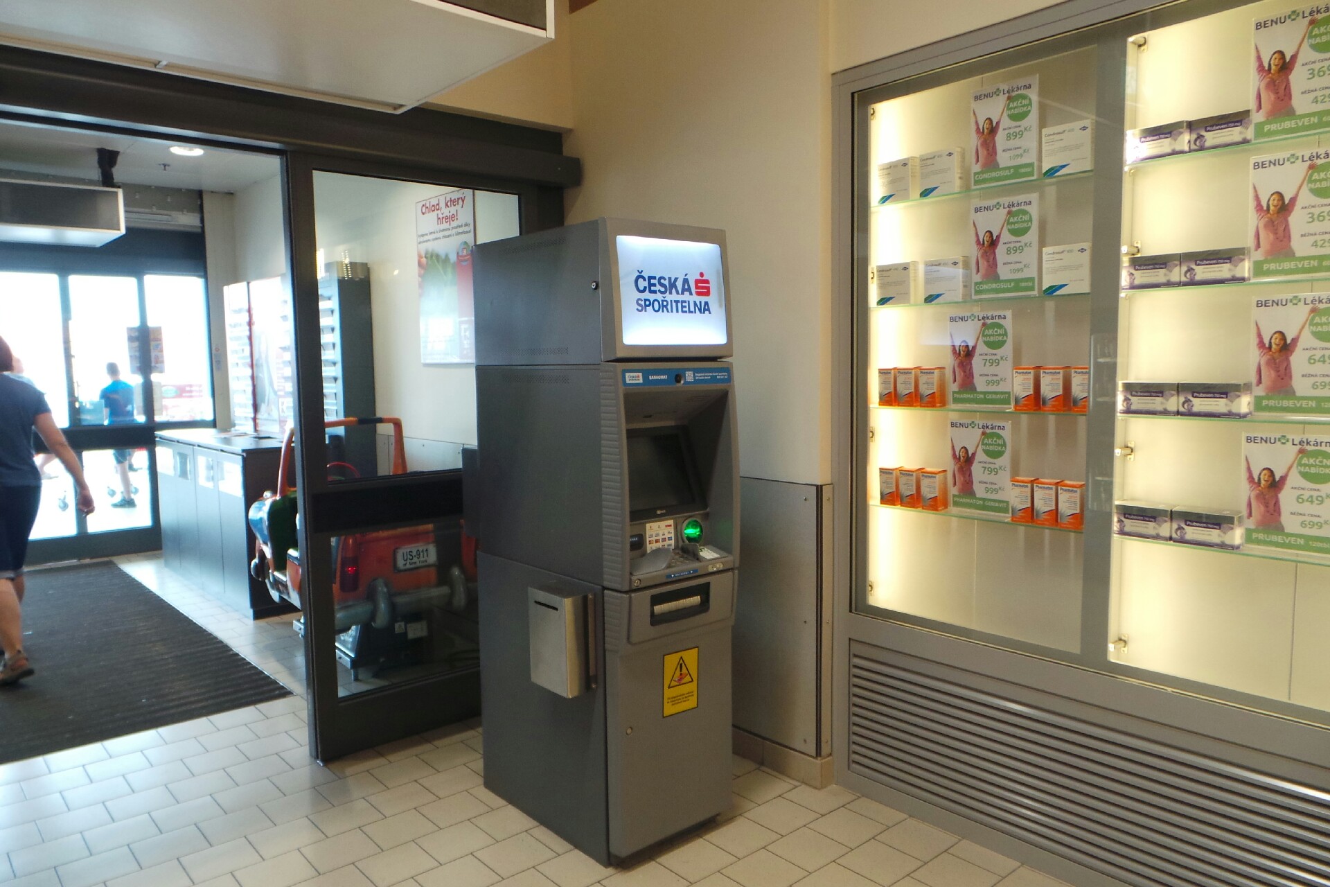 Bankomat České spořitelny foto 1