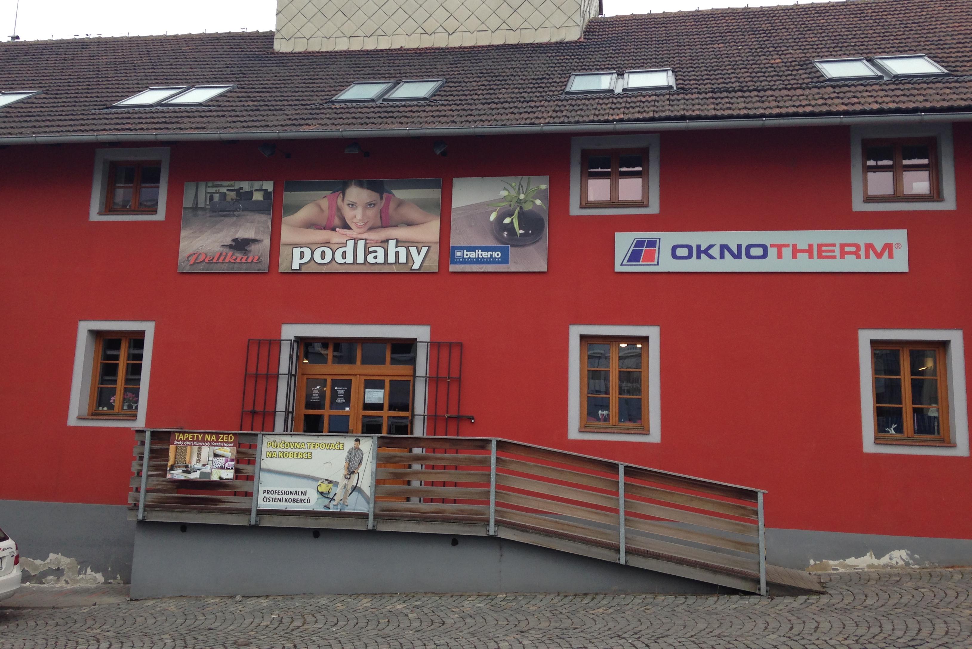 Podlahy & Dveře Pelikán