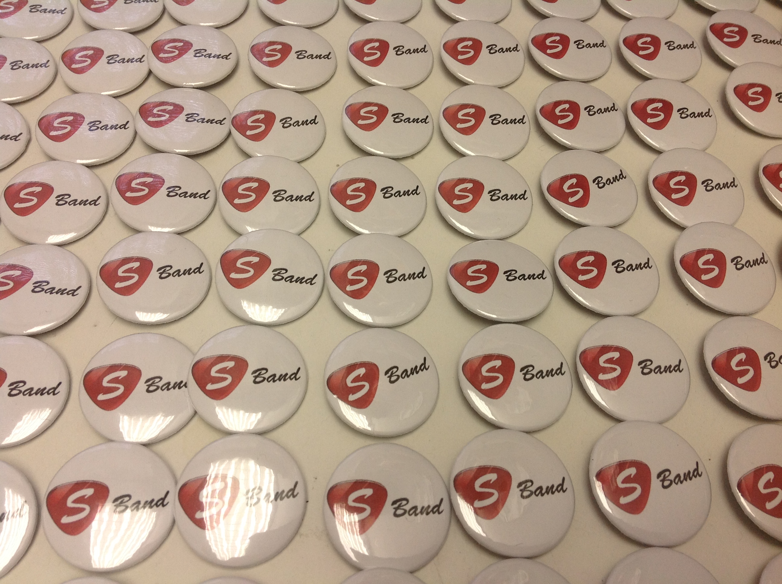 Kovové placky foto 3