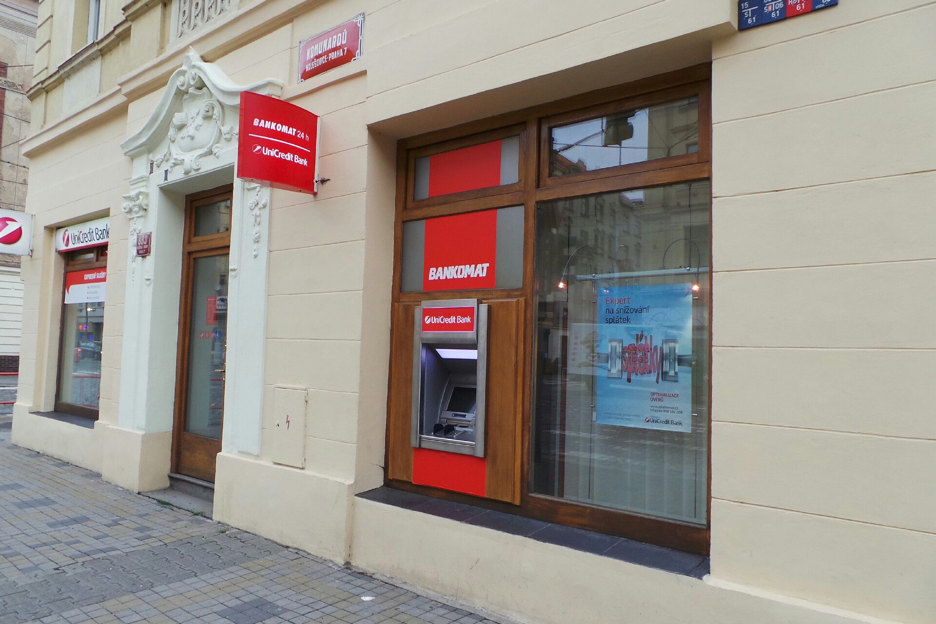 Bankomat UniCredit Bank Czech Republic