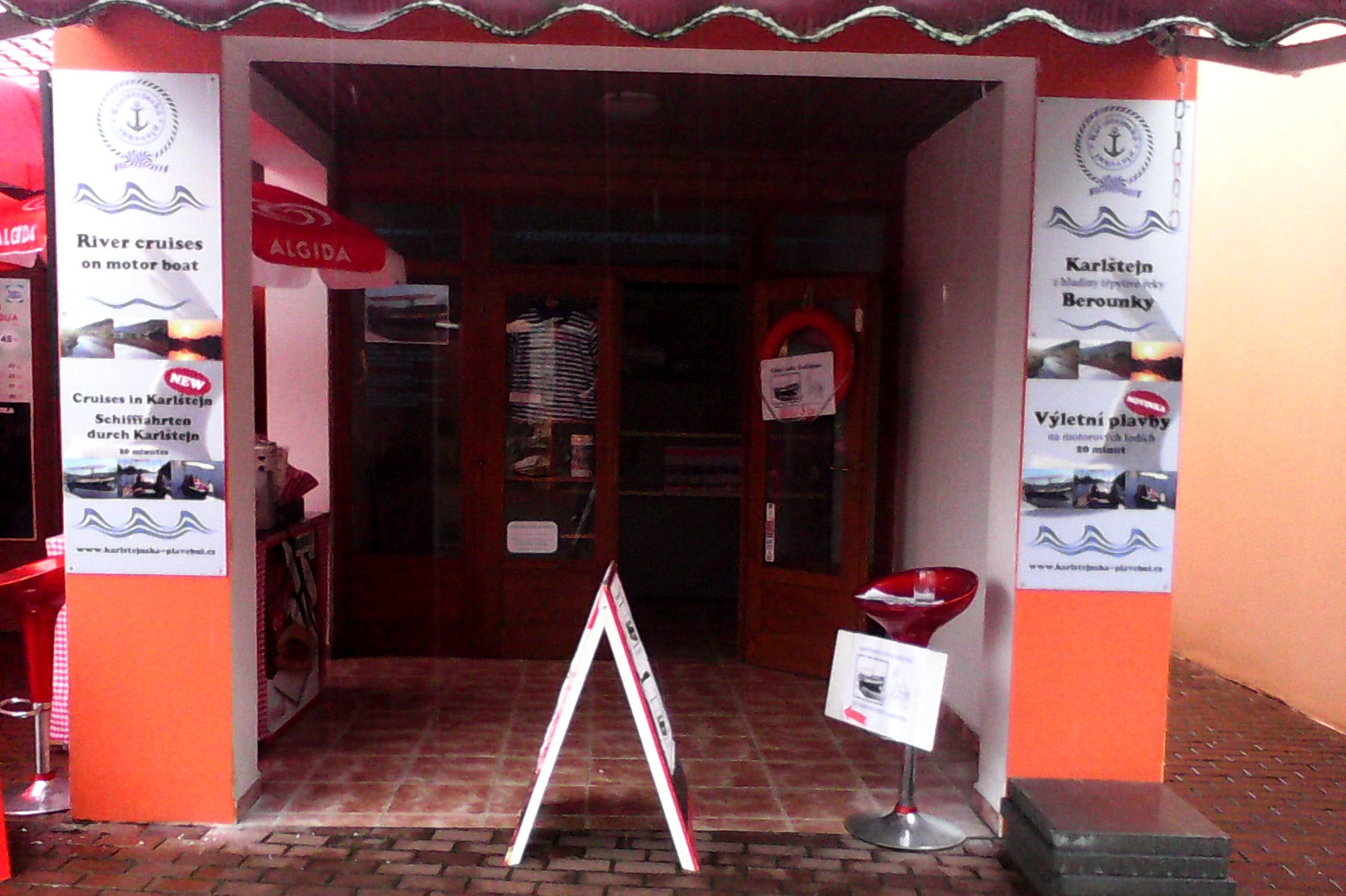 Karlštejnská plavební