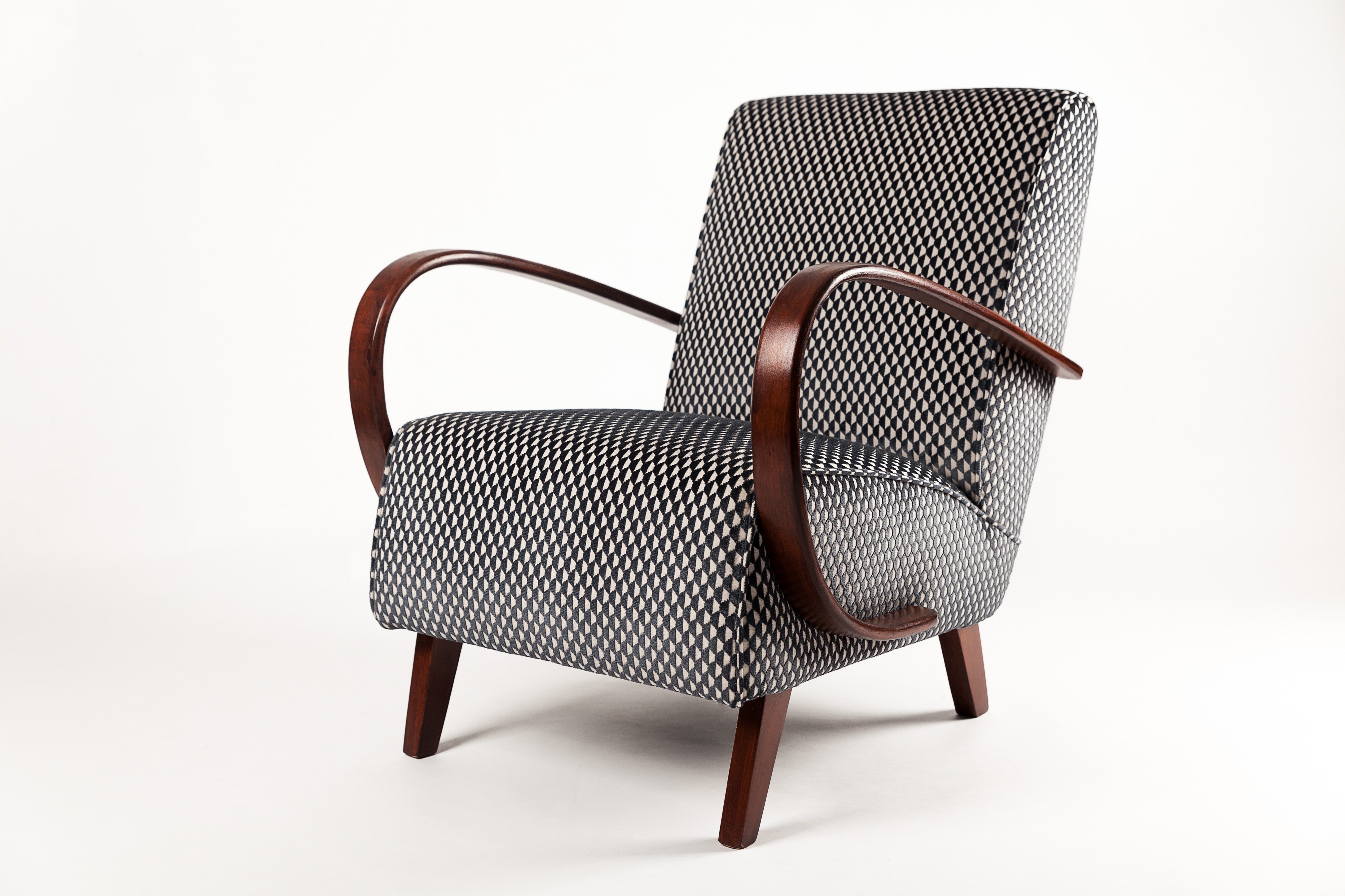 DESIGN HOME Umělecké čalounictví Michaela Sobčáková foto 2