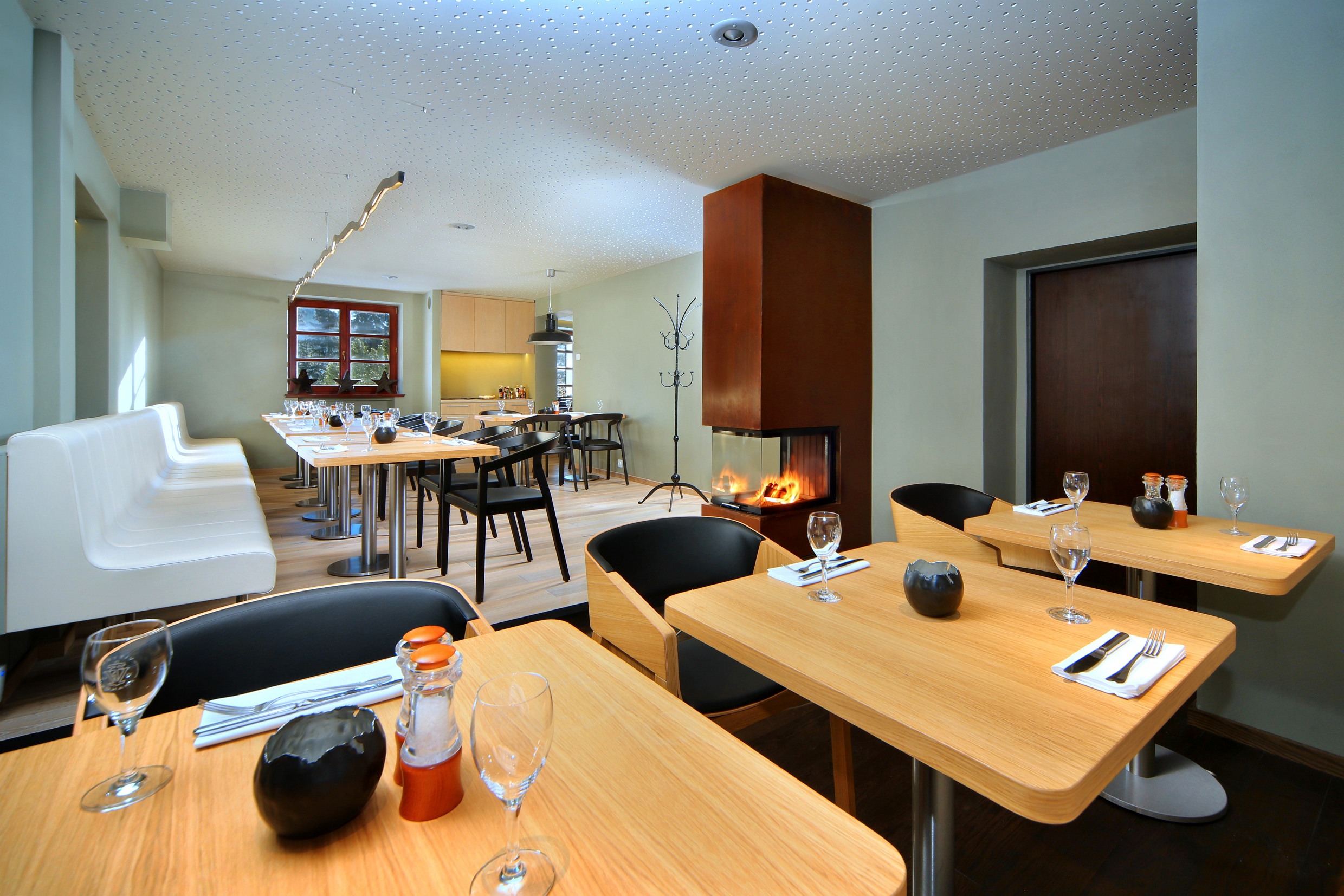 Restaurace ORANGE le MOON foto 2