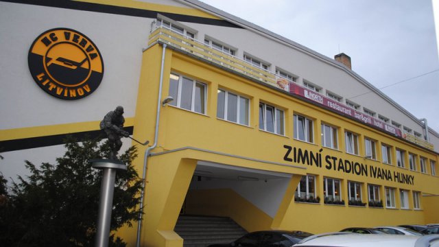Zimní stadion Ivana Hlinky foto 2