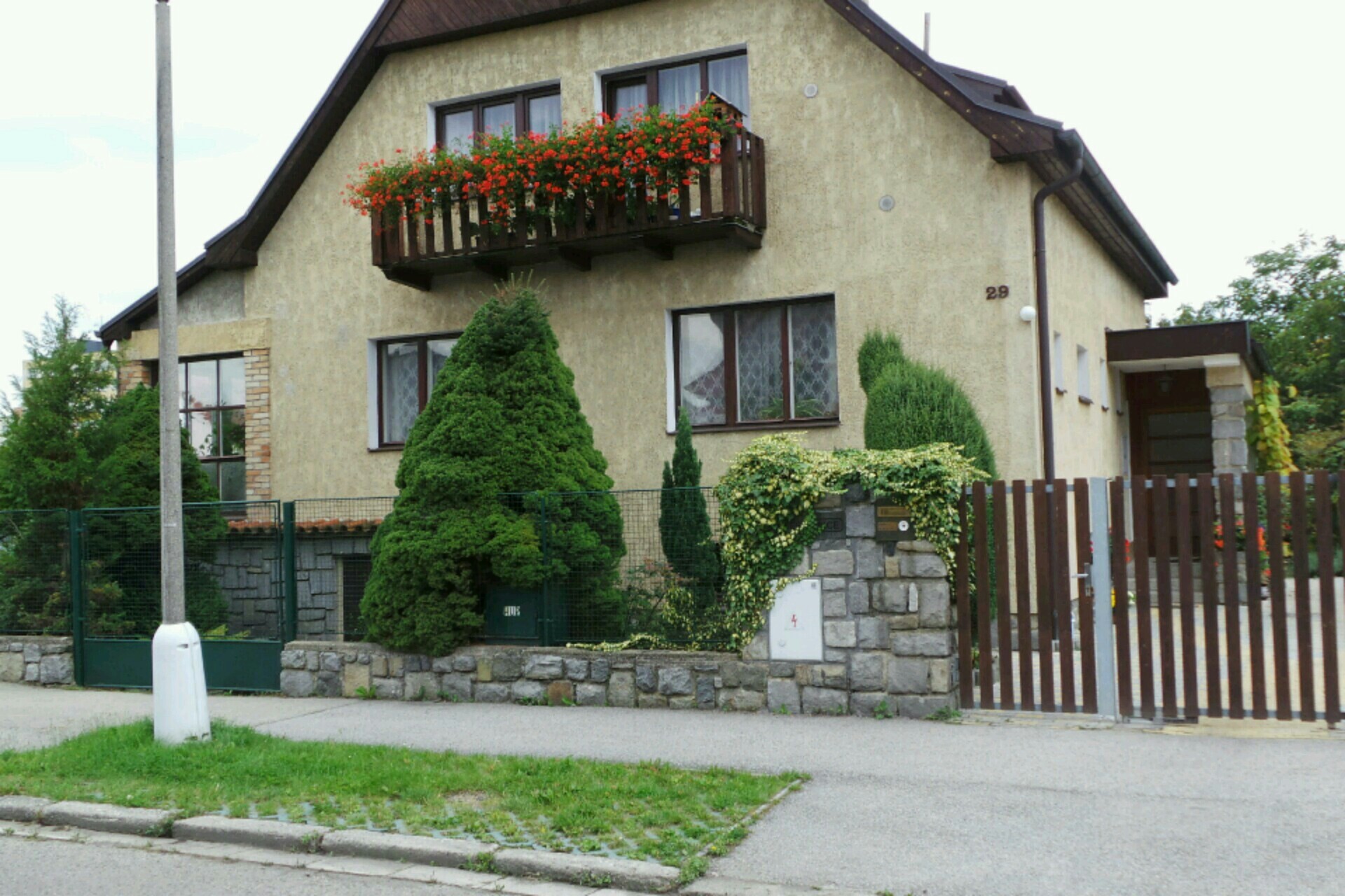 CB Destrukce, s.r.o.