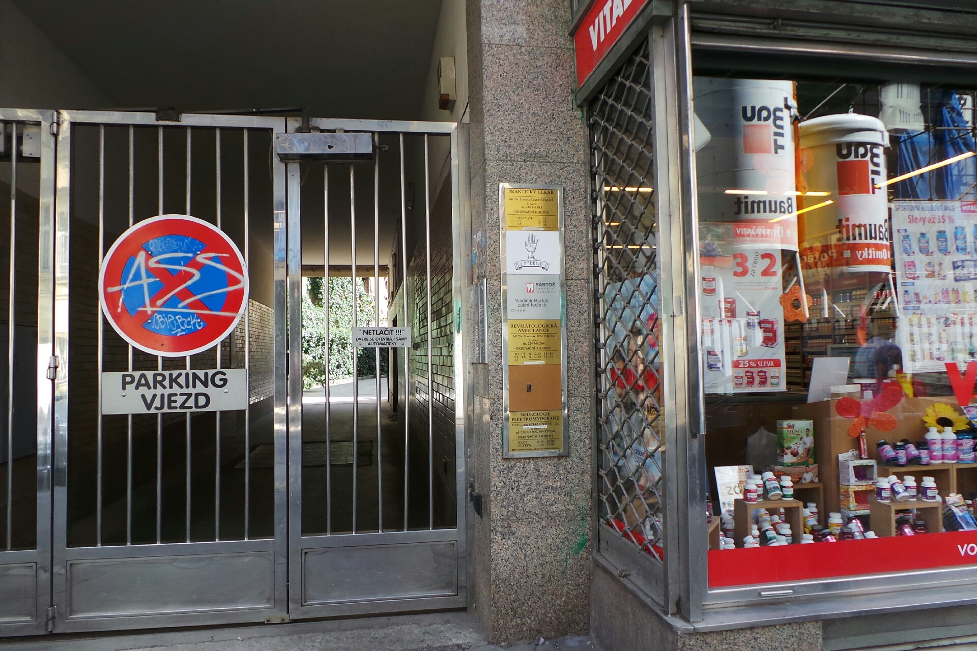 MUDr.Stanislav Macháček - Revmatologie