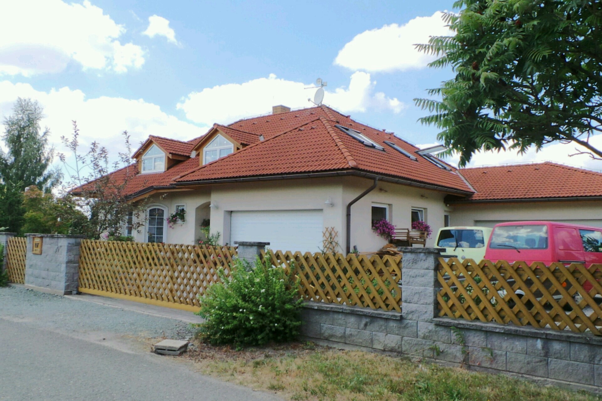 Milan Smola - Elektro