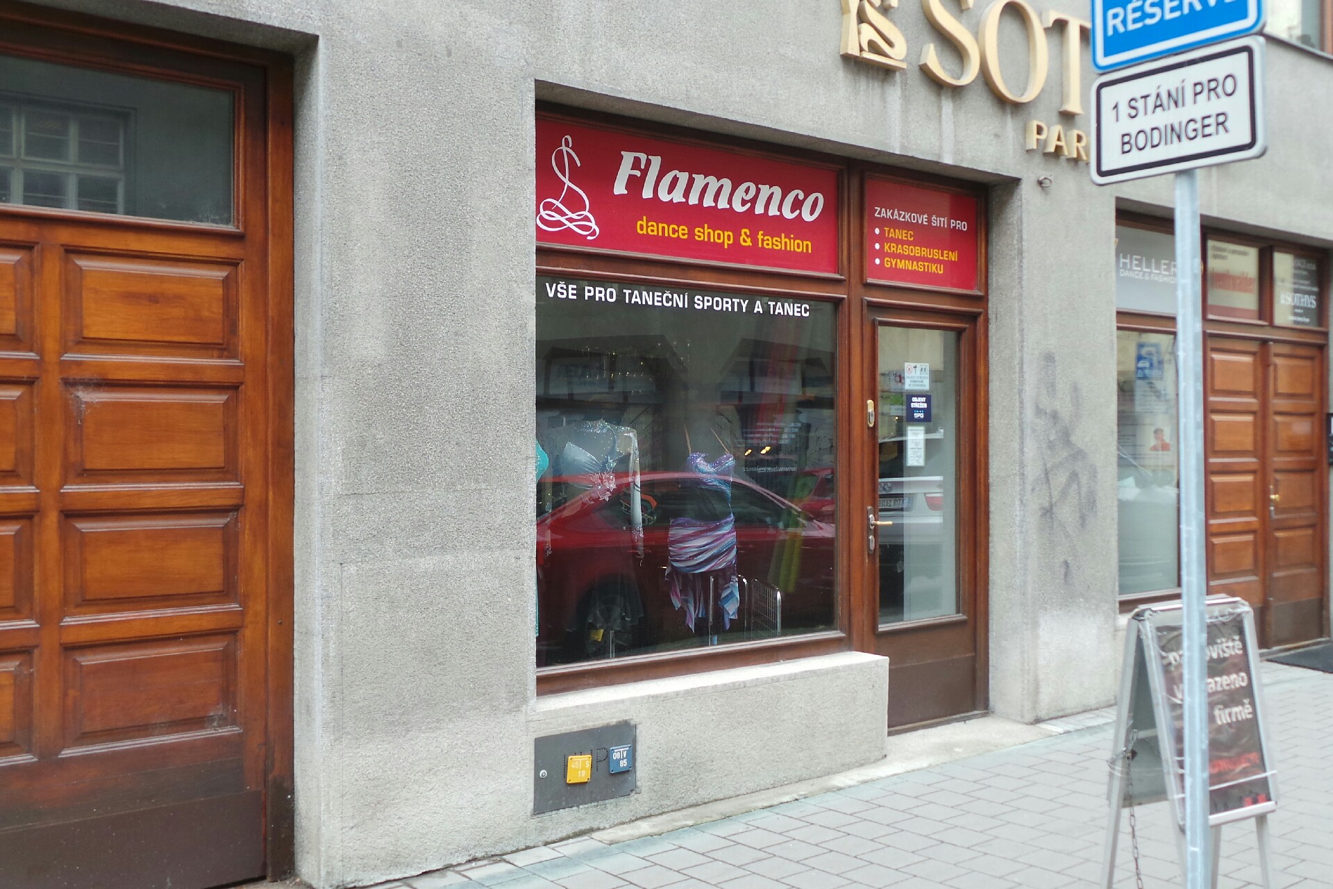 HELLER - DANCE & FASHION