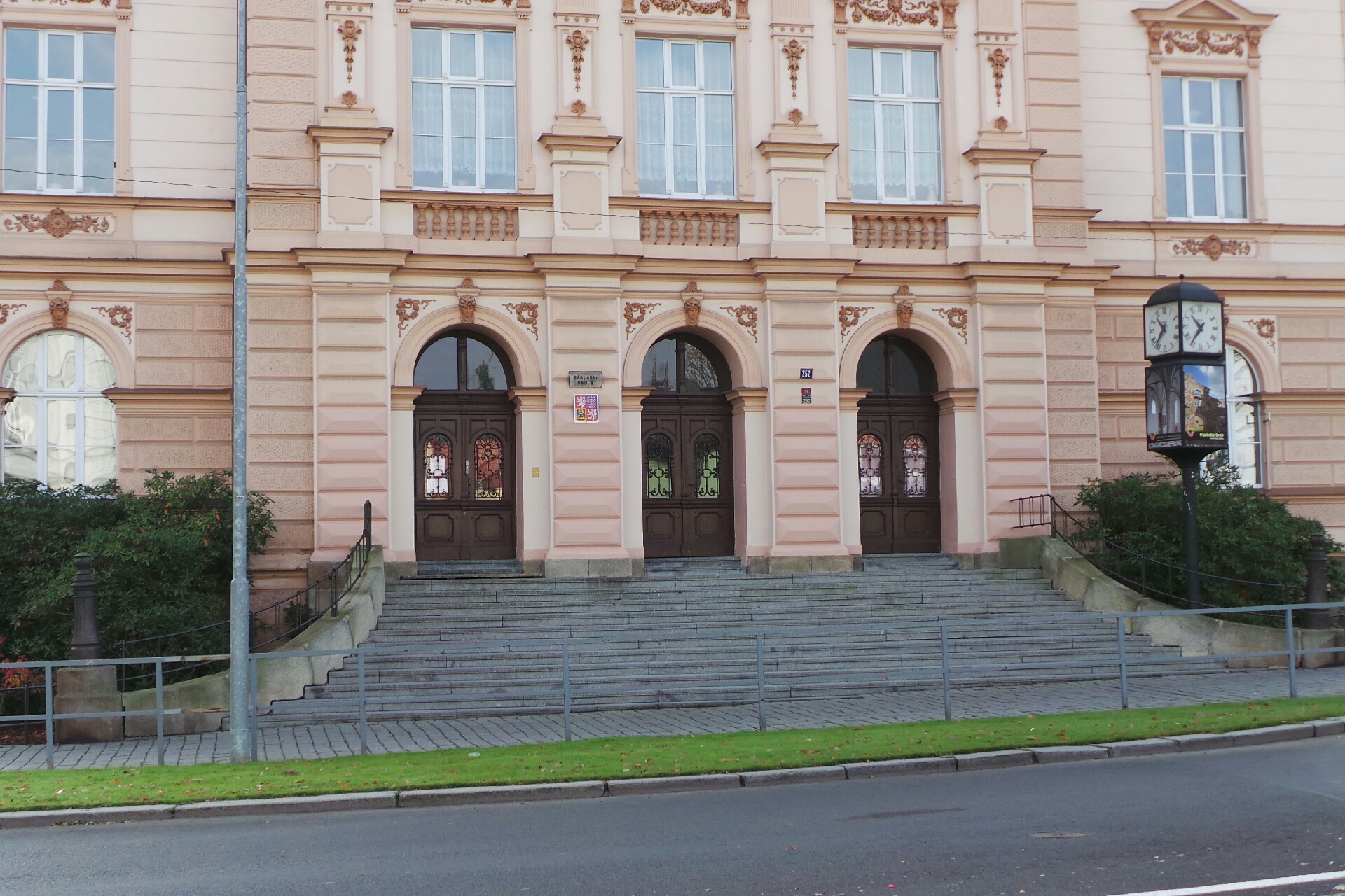 2. ZŠ Cheb foto 2