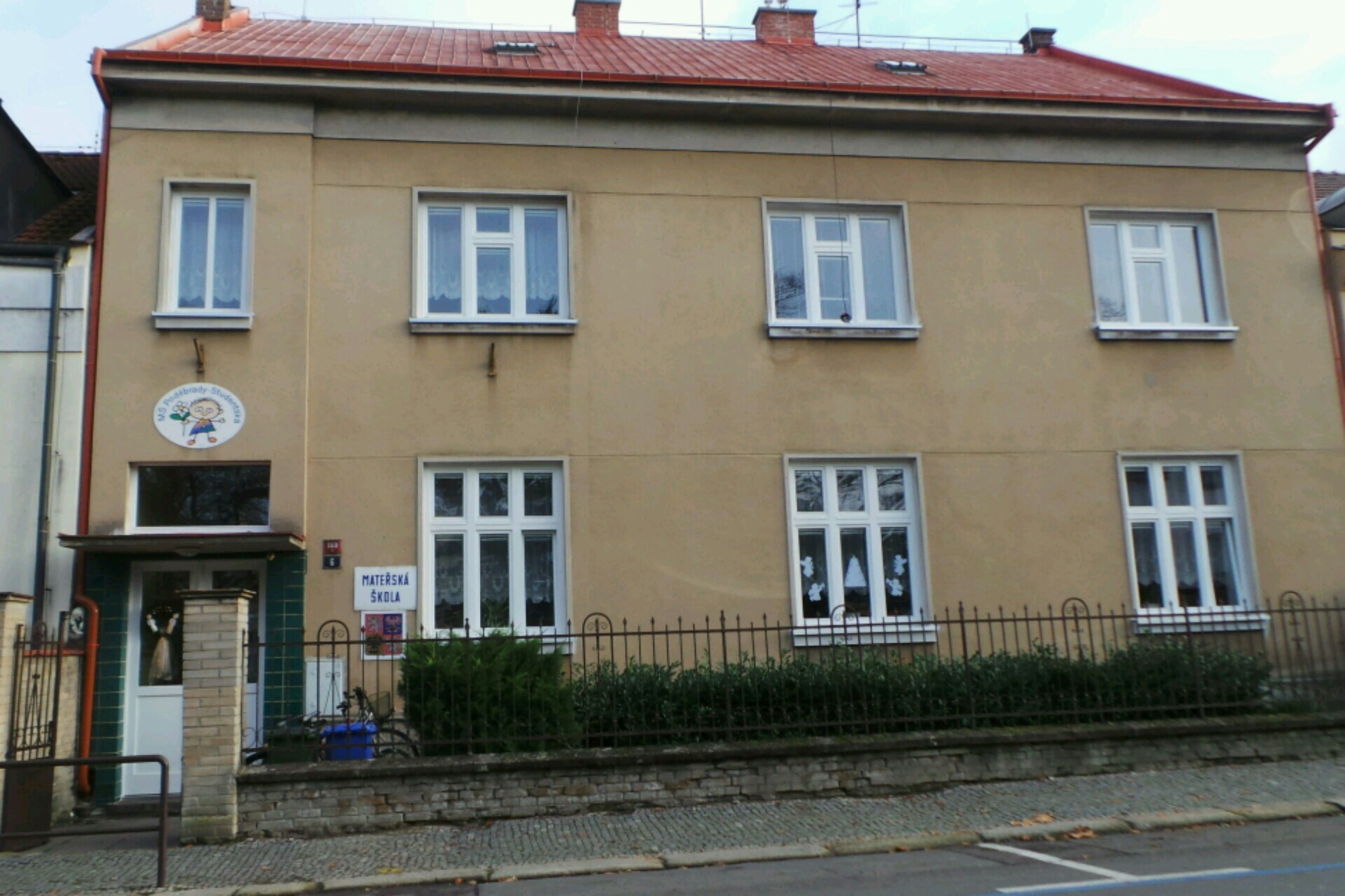 MŠ Poděbrady, Studentská