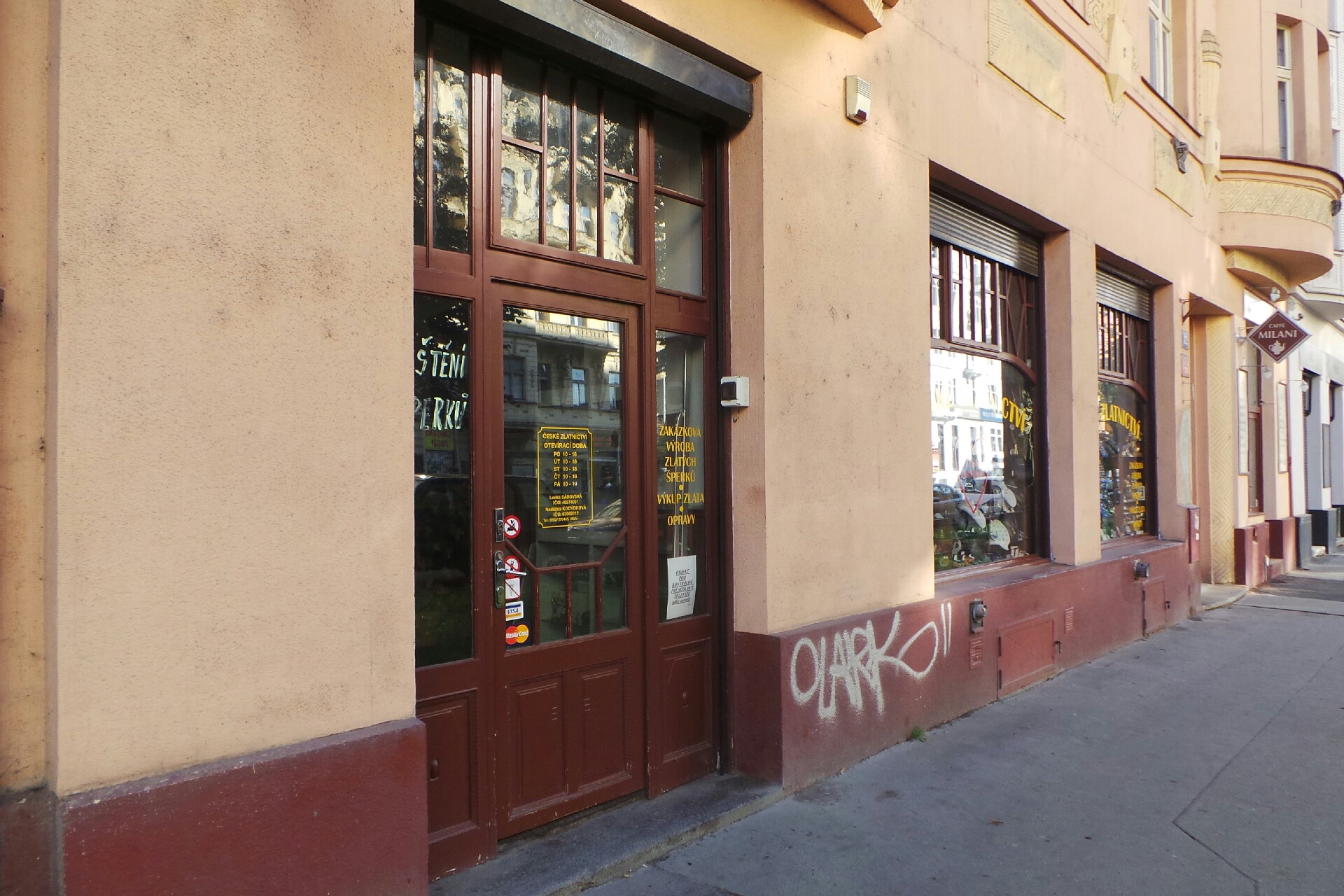 Lenka Bábovská - české zlatnictví