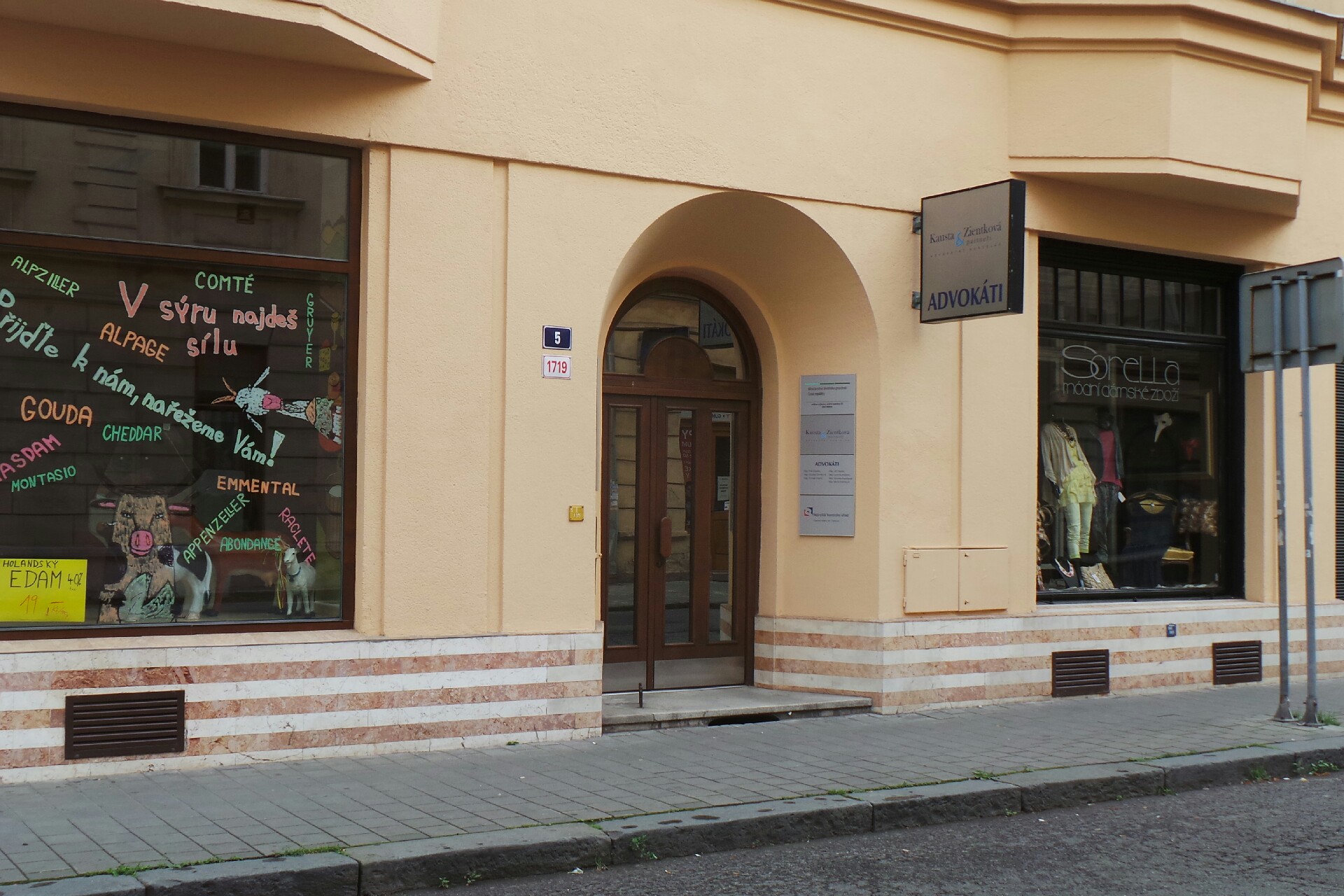 Mgr. Petr Kausta, advokát