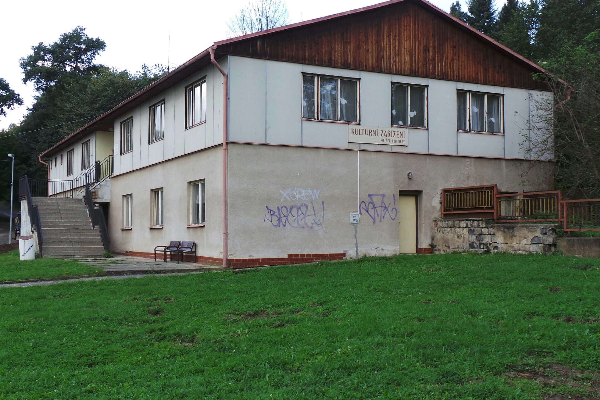 Junák - český skaut, středisko Skalka Mníšek pod Brdy - klubovna