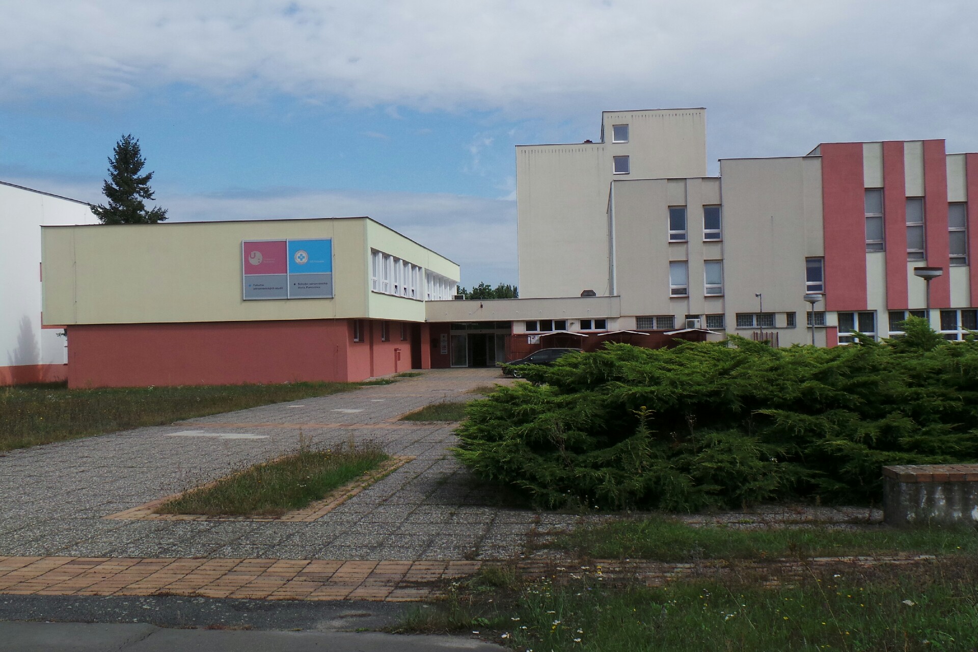 Střední zdravotnická škola Pardubice