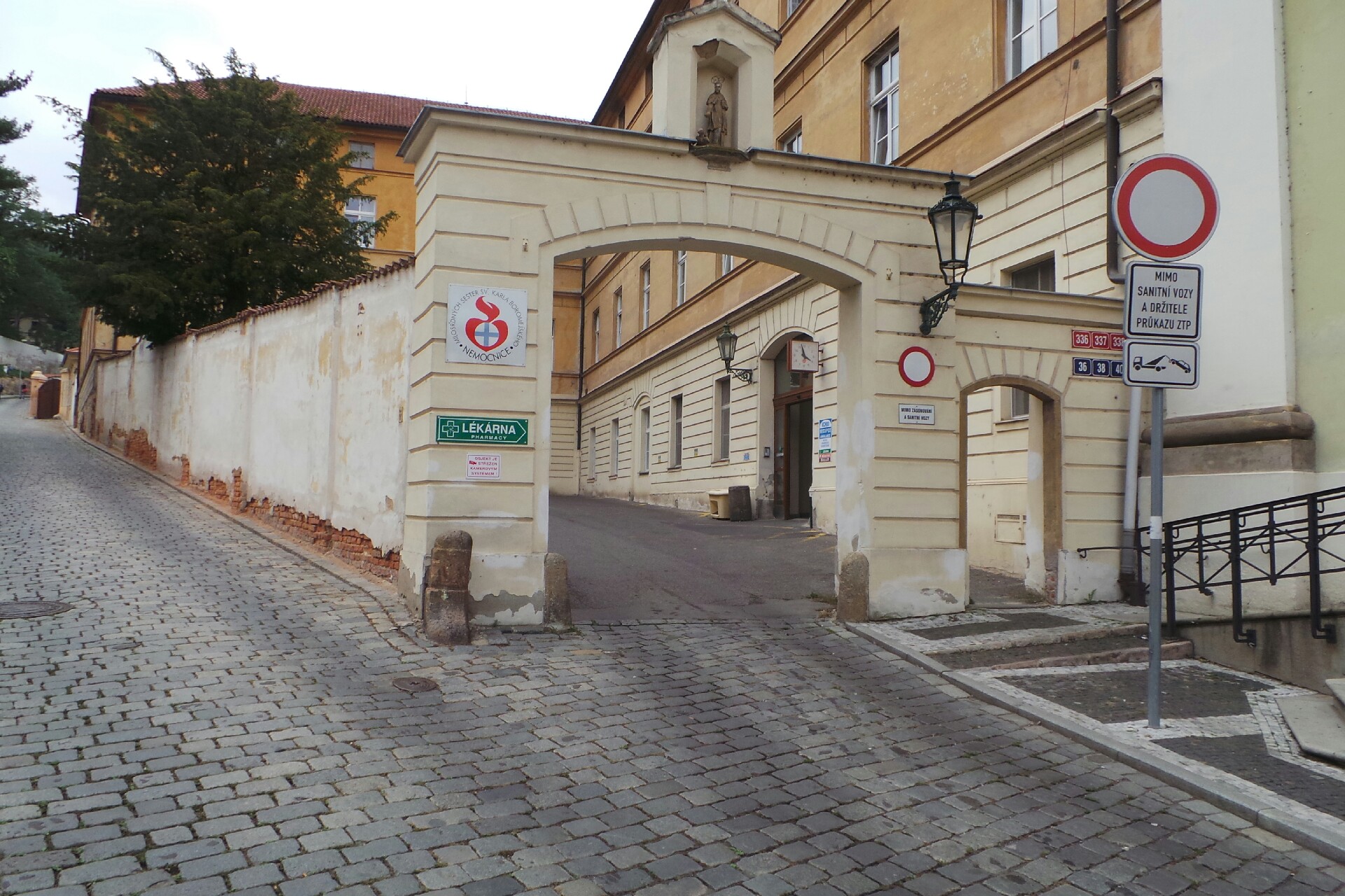 Ambulance gastroenterologie a digestivní endoskopie - Nemocnice Milosrdných sester sv. Karla Boromejského v Praze