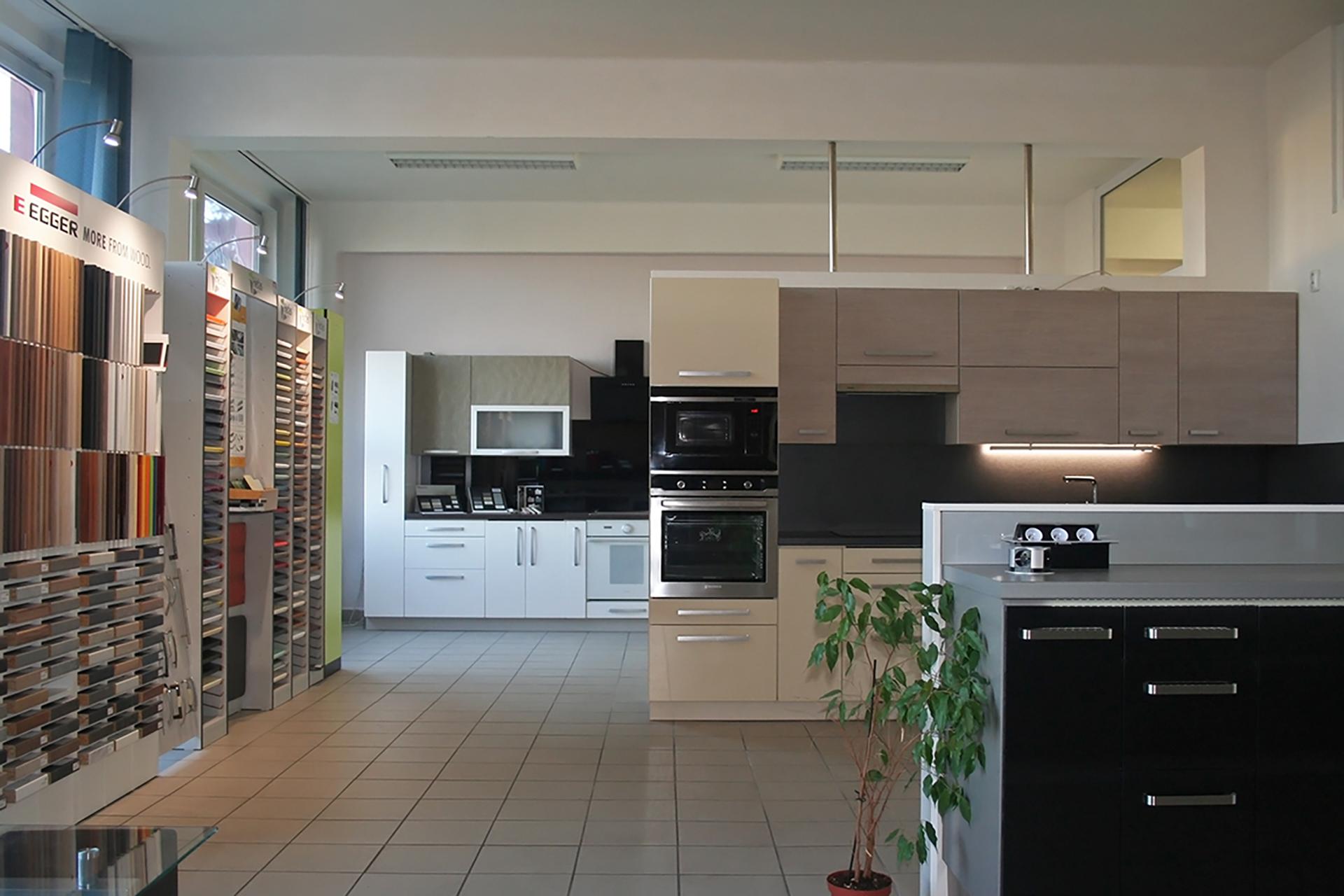 JINDRA KUCHYNĚ - INTERIERY