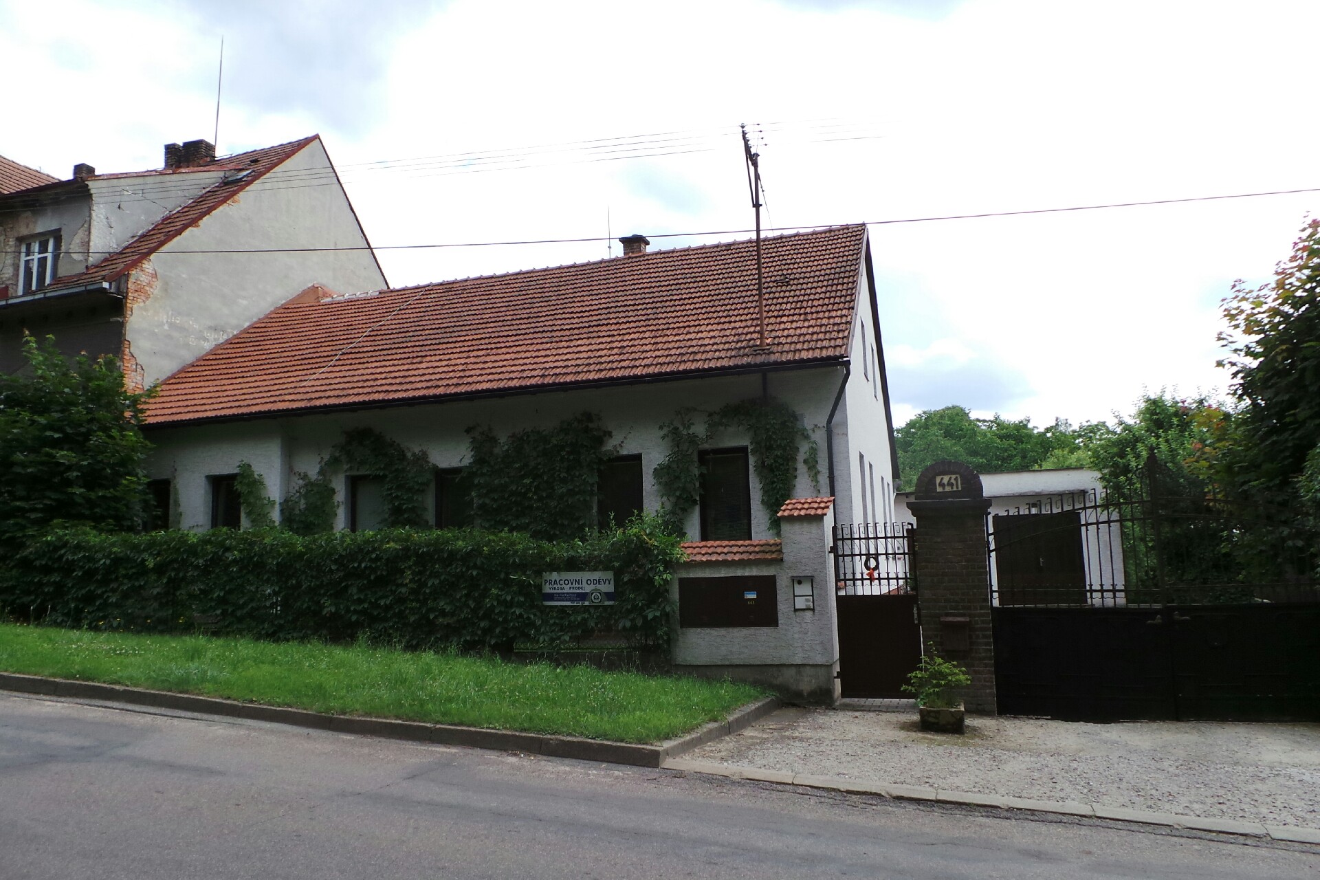 Pracovni-odevy-eva.cz