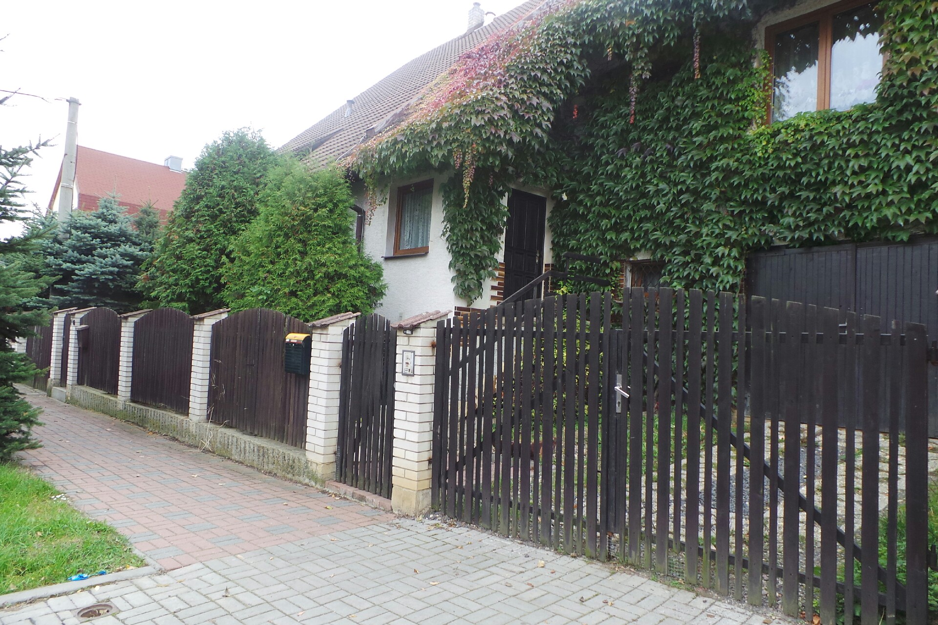 HAKO STAVITELSTVÍ, s.r.o.