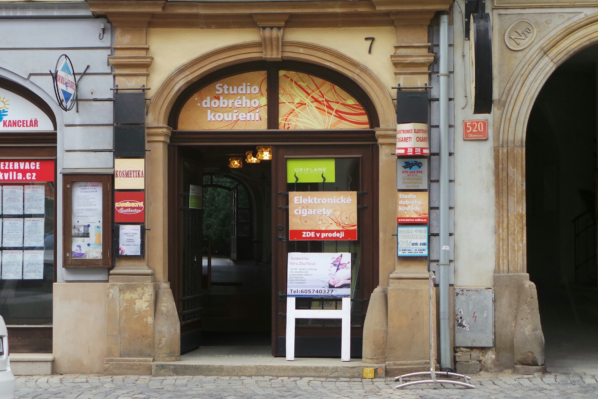 Kadeřnictví Lenka Hauserová