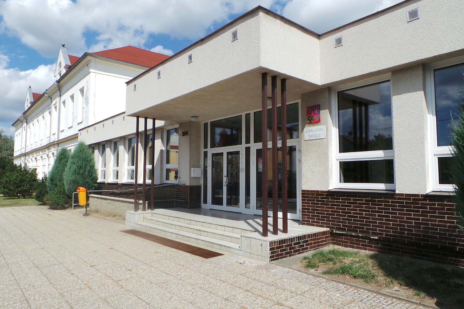 ZŠ Mnichovo Hradiště, Sokolovská