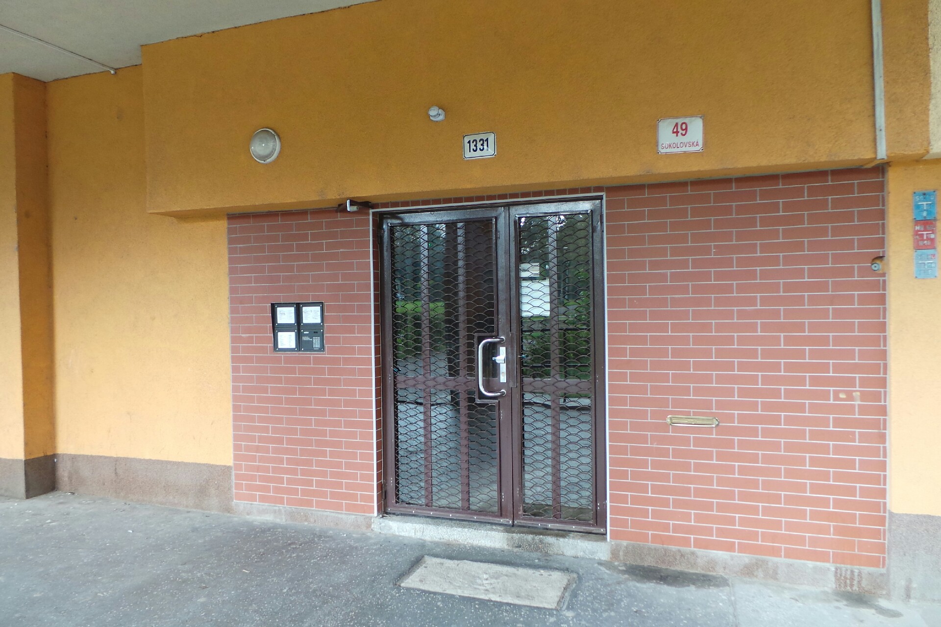 NEOPLAST, spol. s r.o.