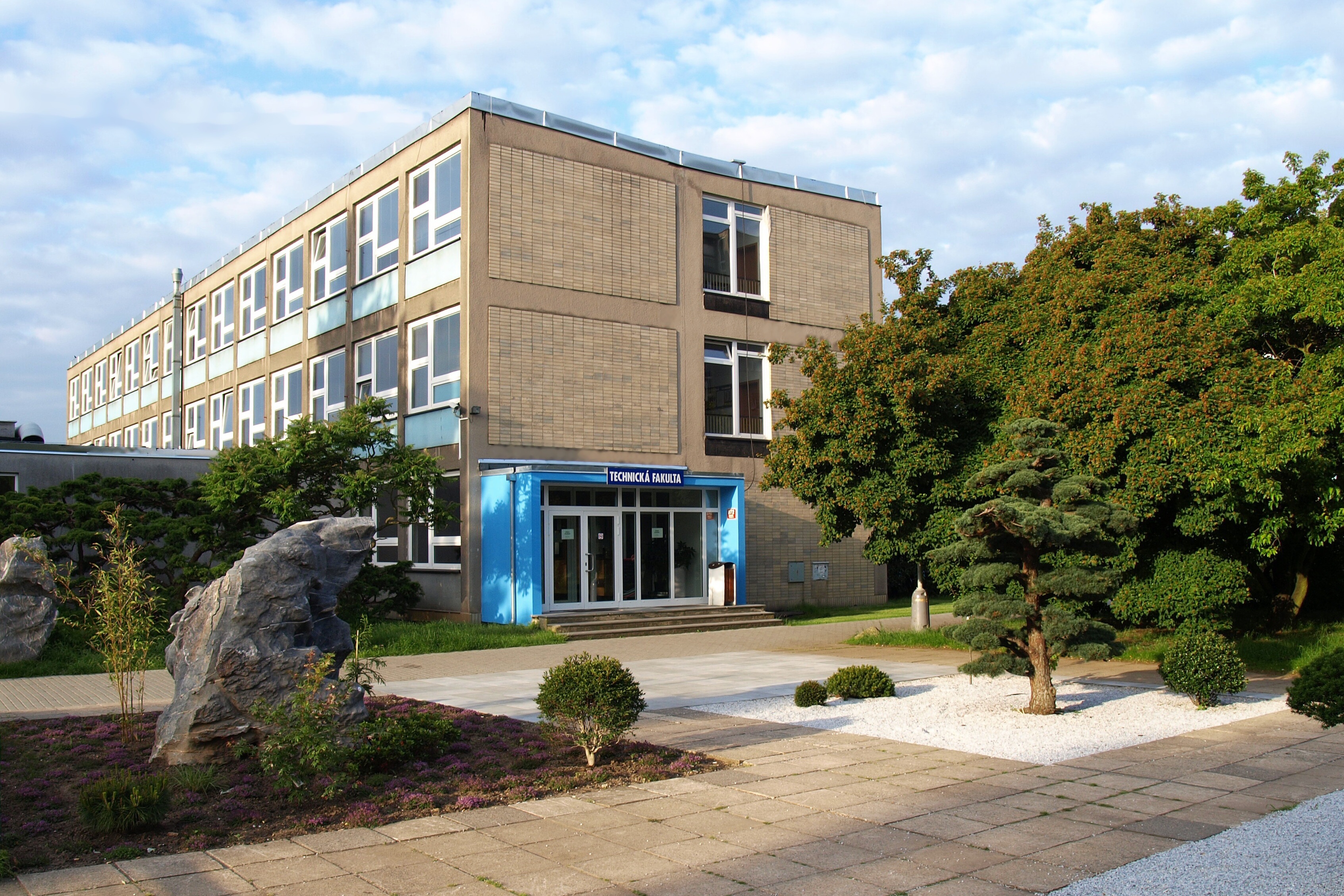 ČZU - Technická fakulta foto 1