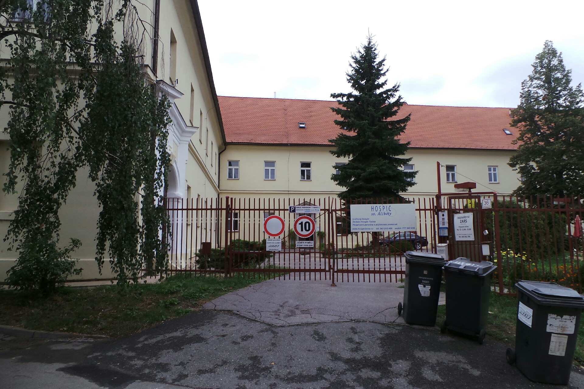 Konvent sester alžbětinek v Brně