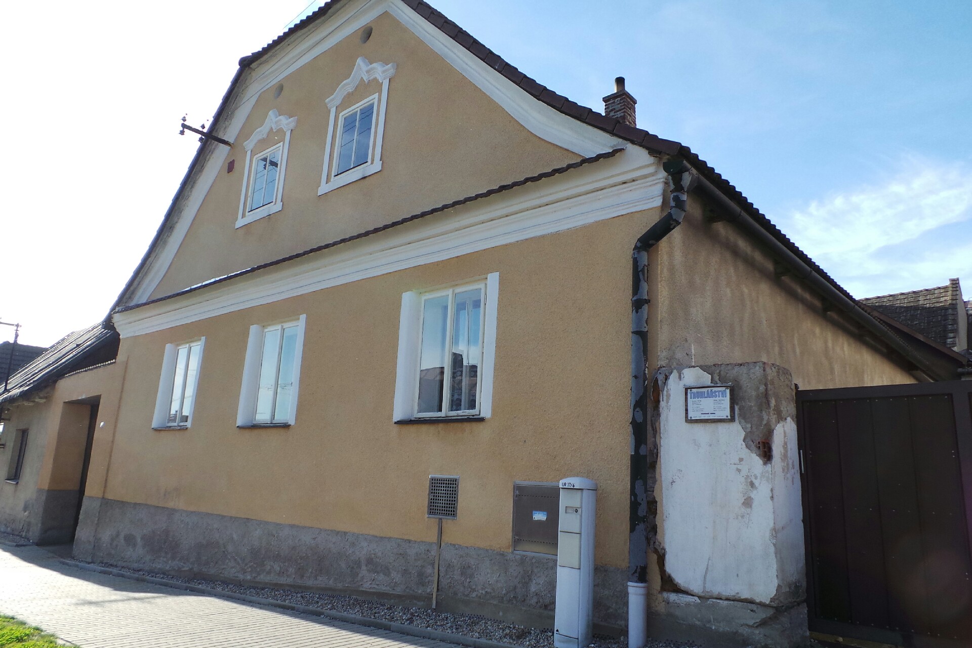 Michal Teml - TRUHLÁŘSTVÍ - KT