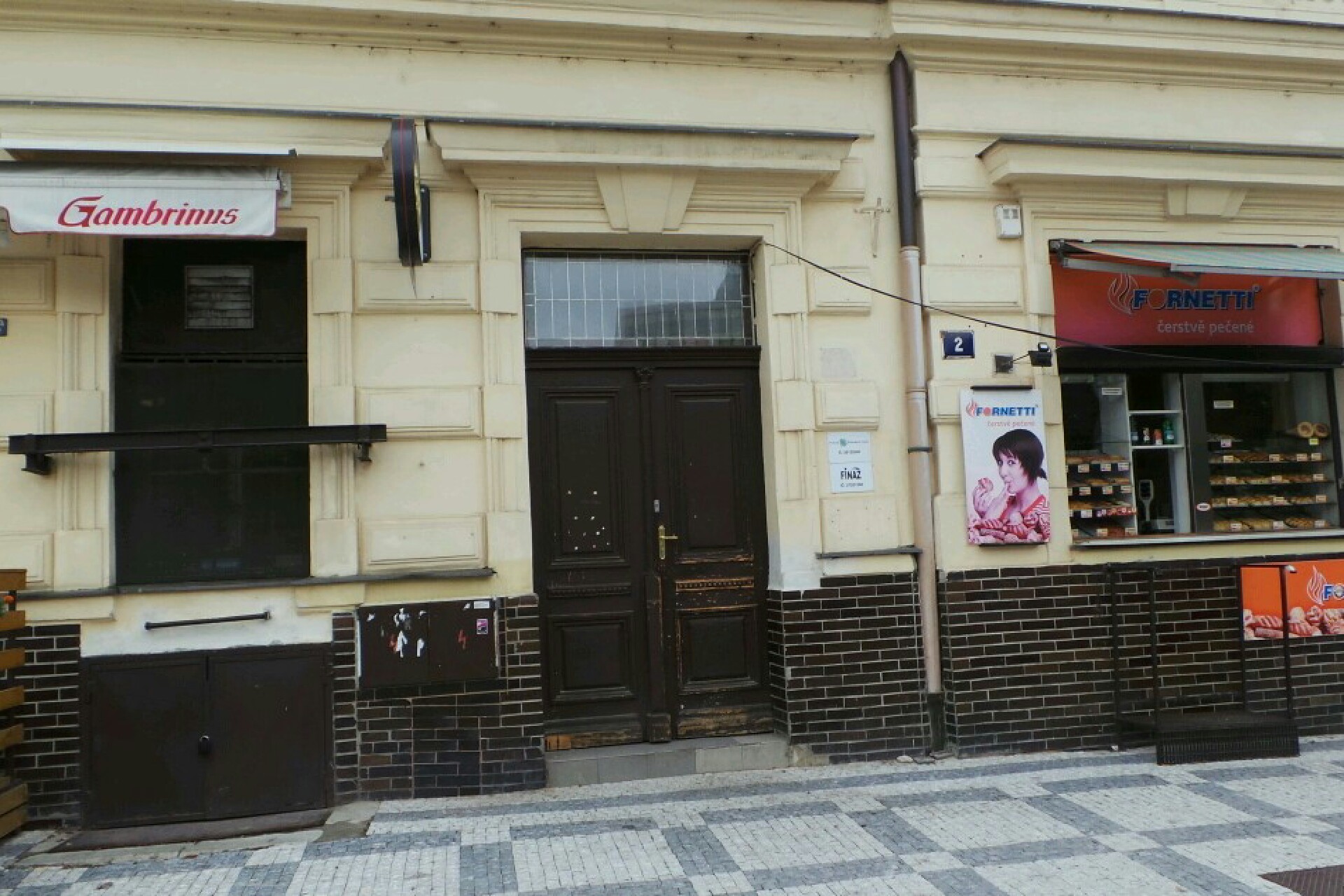 Junák - český skaut, 18. středisko Kruh Praha, Dívky