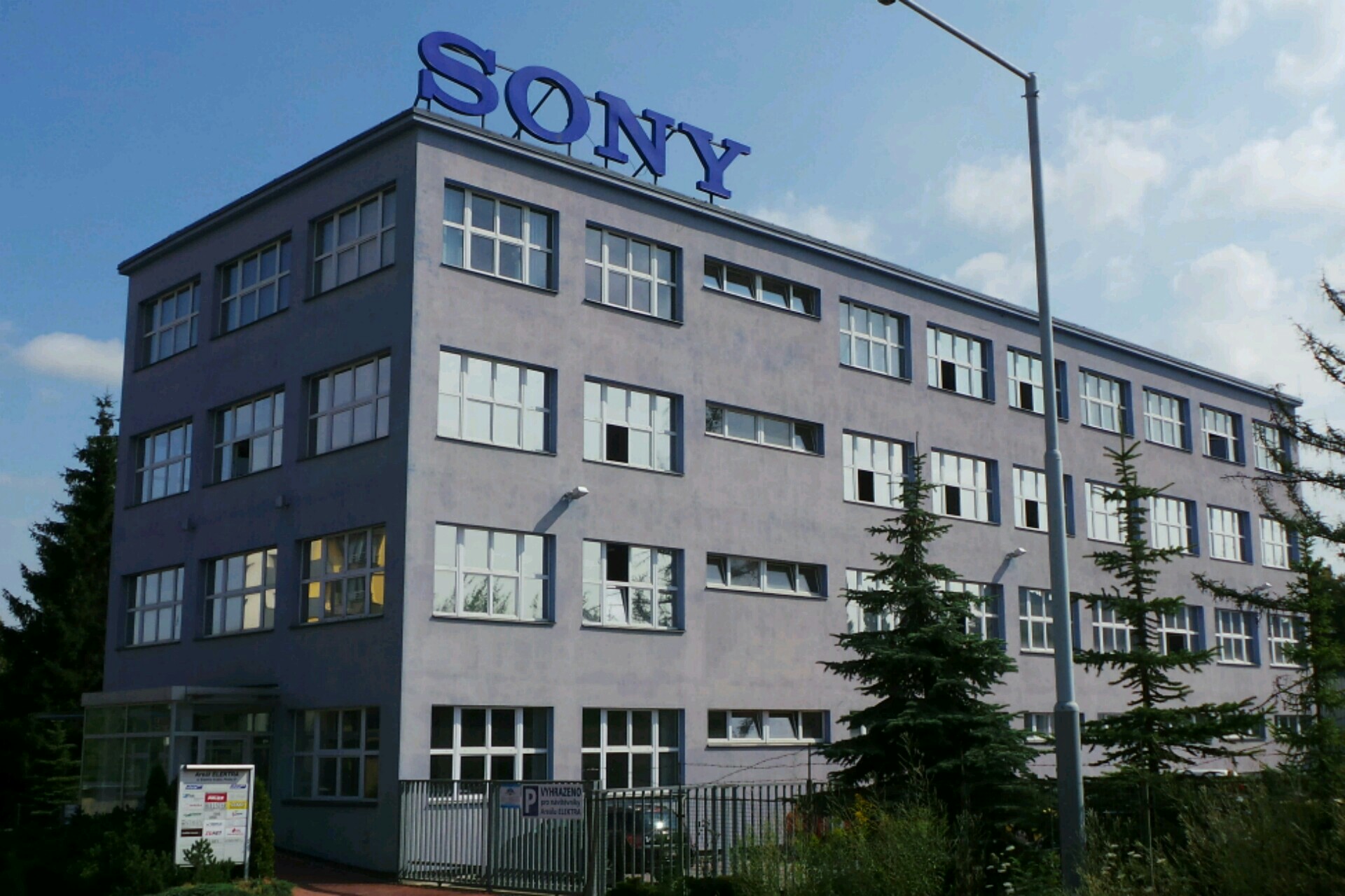 APlus Gastronom, s.r.o.