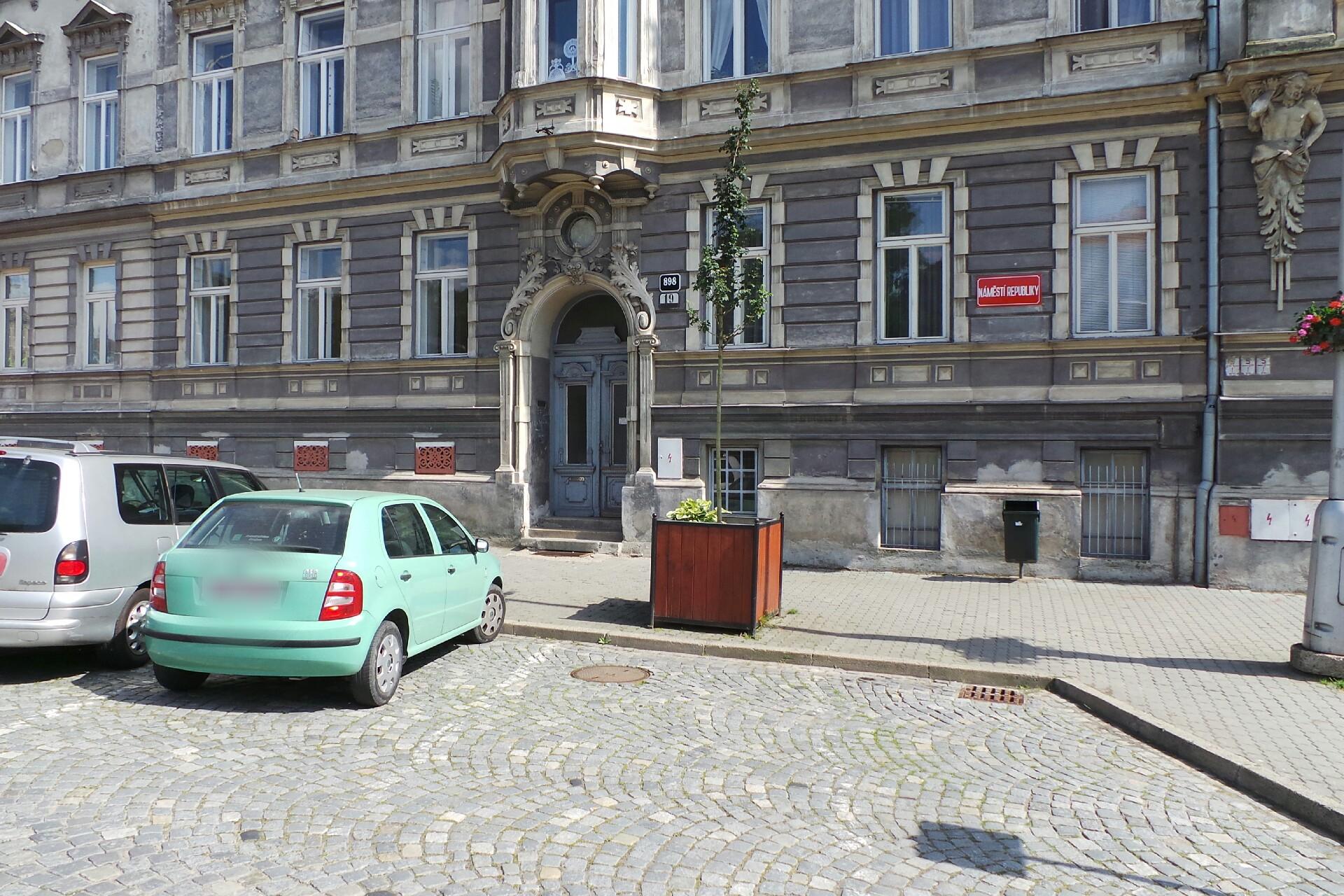 Mgr. Jana Řezáčová, advokátka