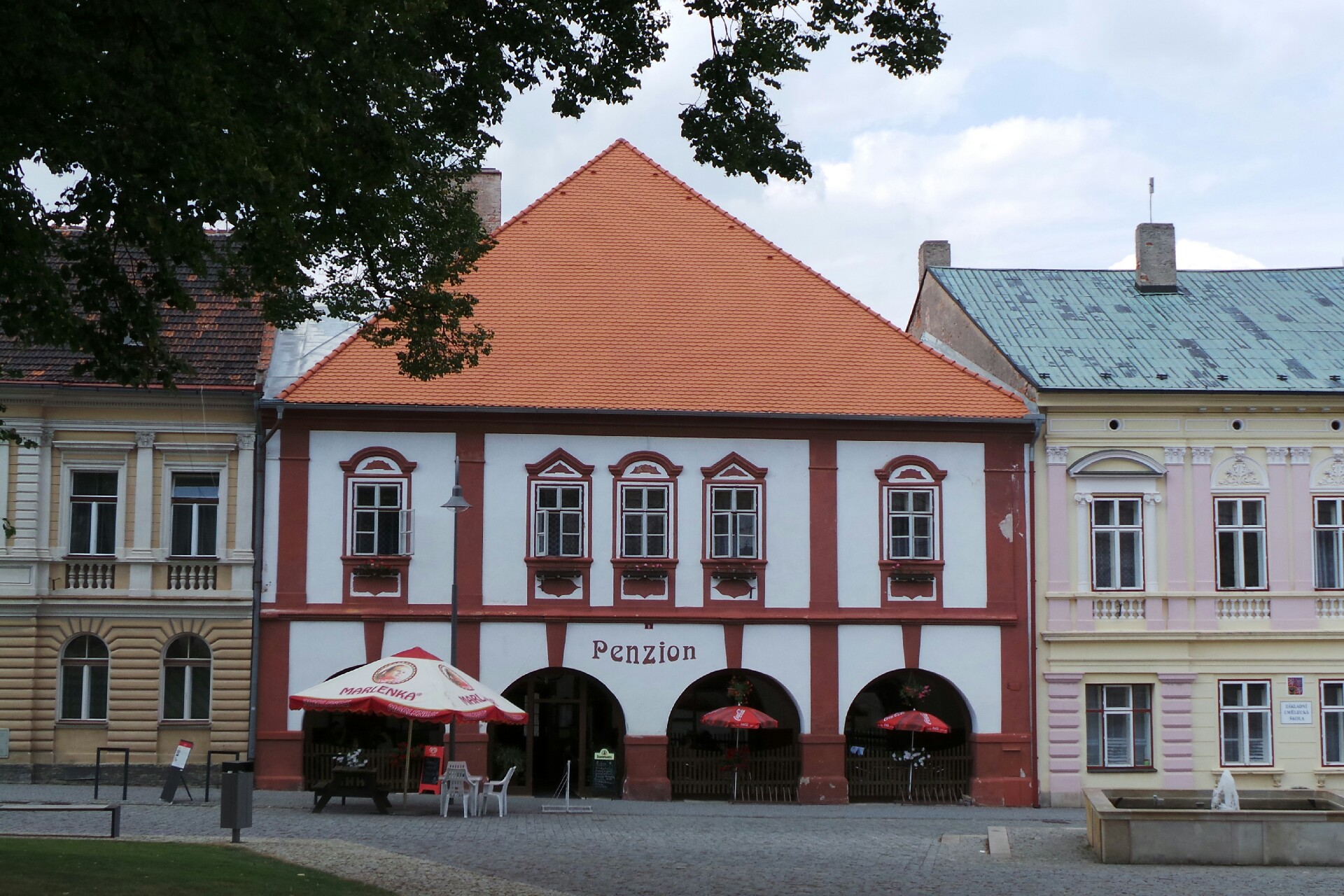 Penzion Podloubí