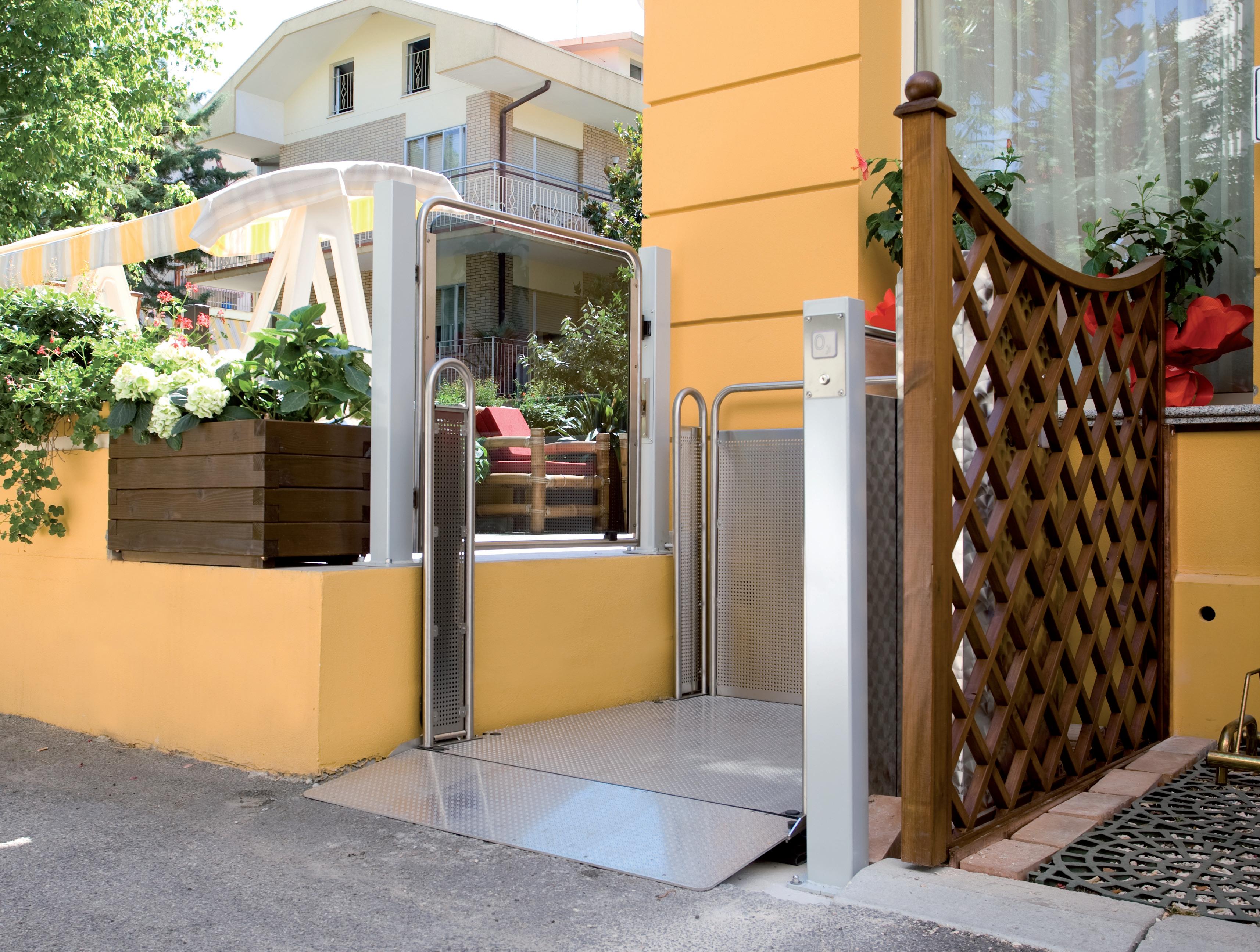 VECOM zdvihací zařízení s.r.o. foto 4