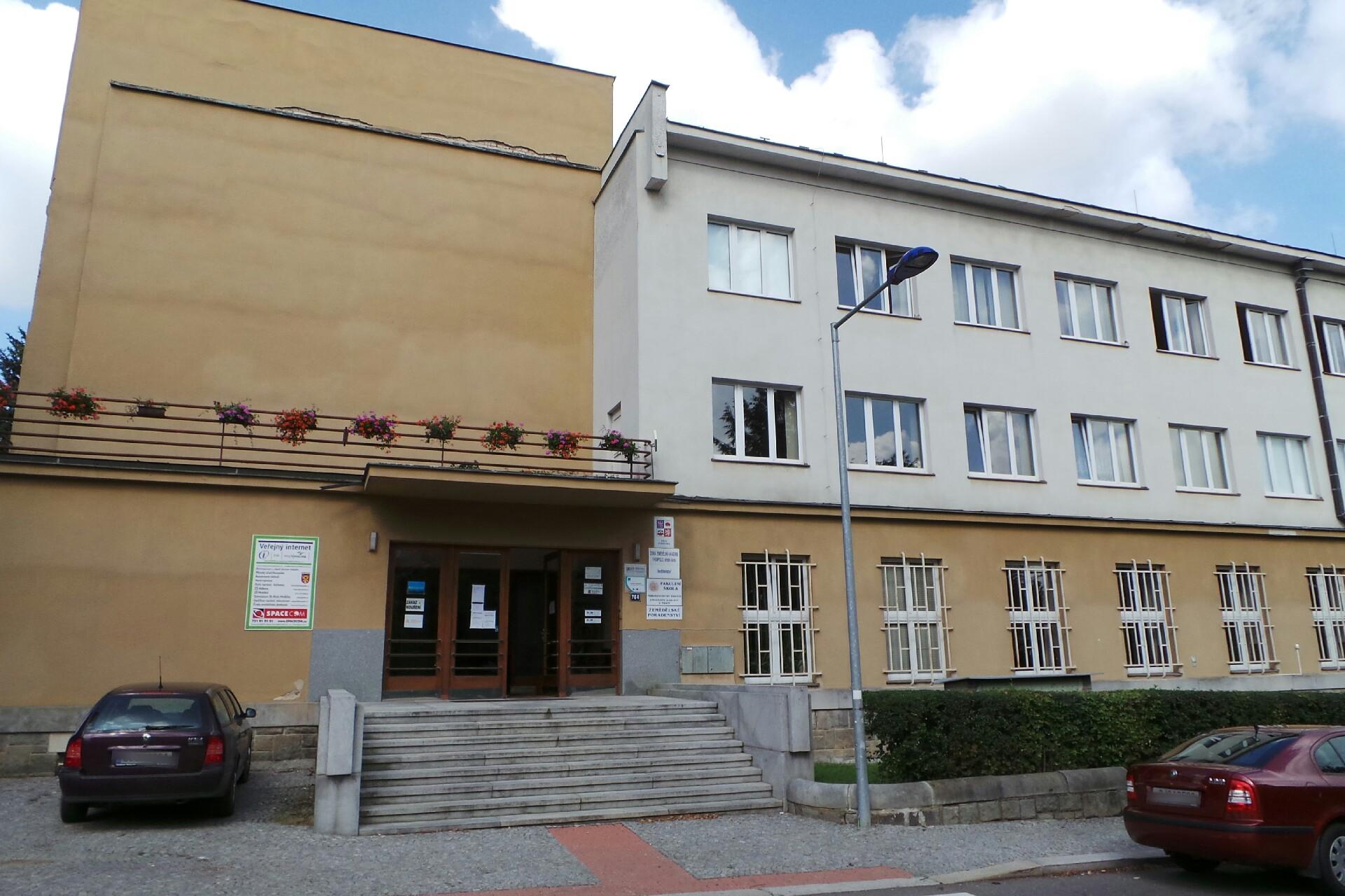 Střední vzdělání s maturitní zkouškou - Česká zemědělská akademie v Humpolci, střední škola