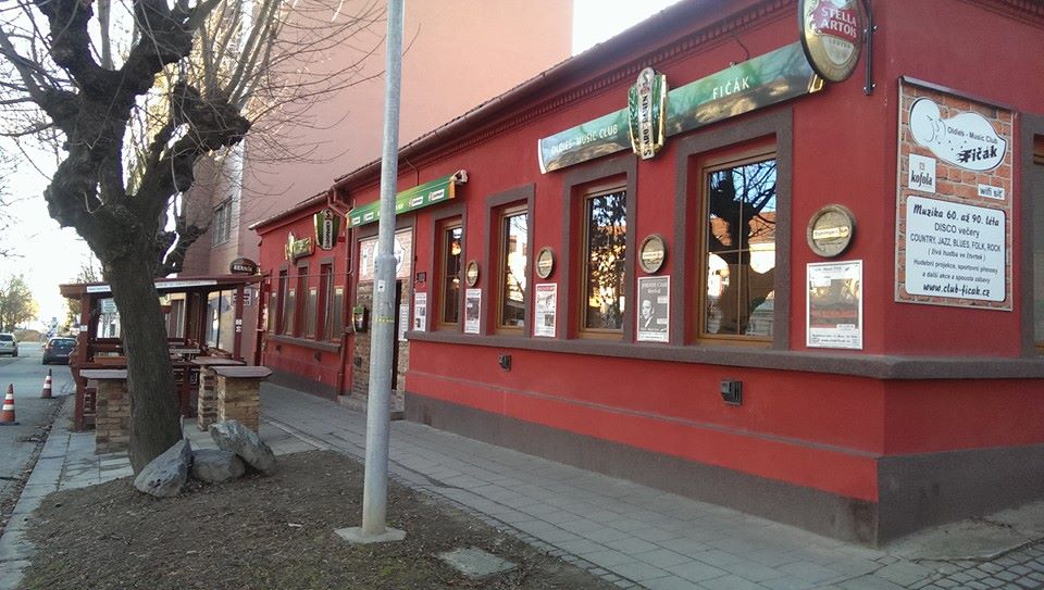 Restaurant Music Pub FIČÁK foto 1