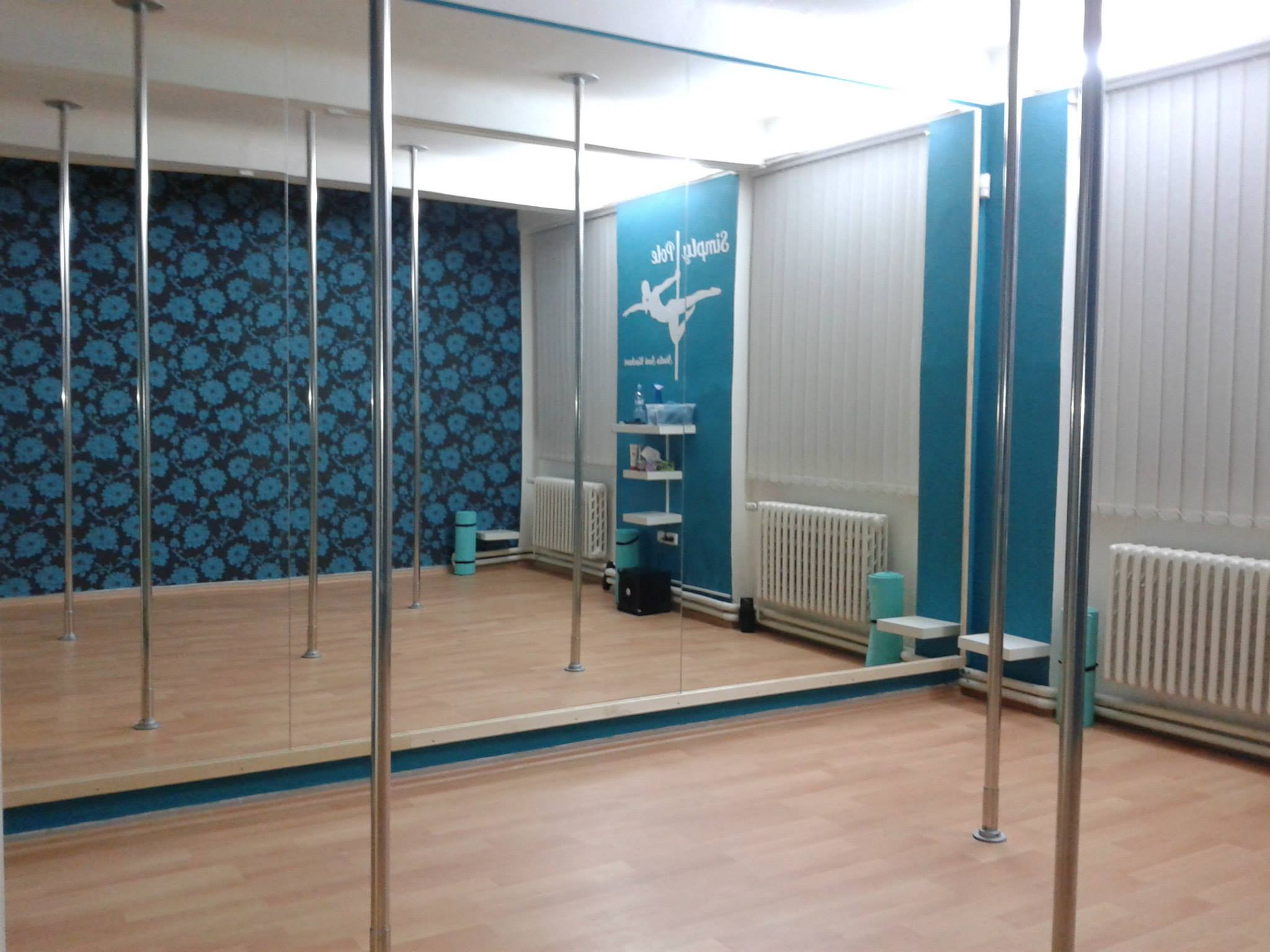 Simply Pole - Studio Soni Fornbaumové foto 2