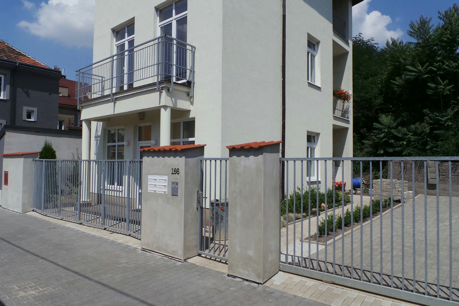 Projektový ateliér B & K, společnost s ručením omezeným