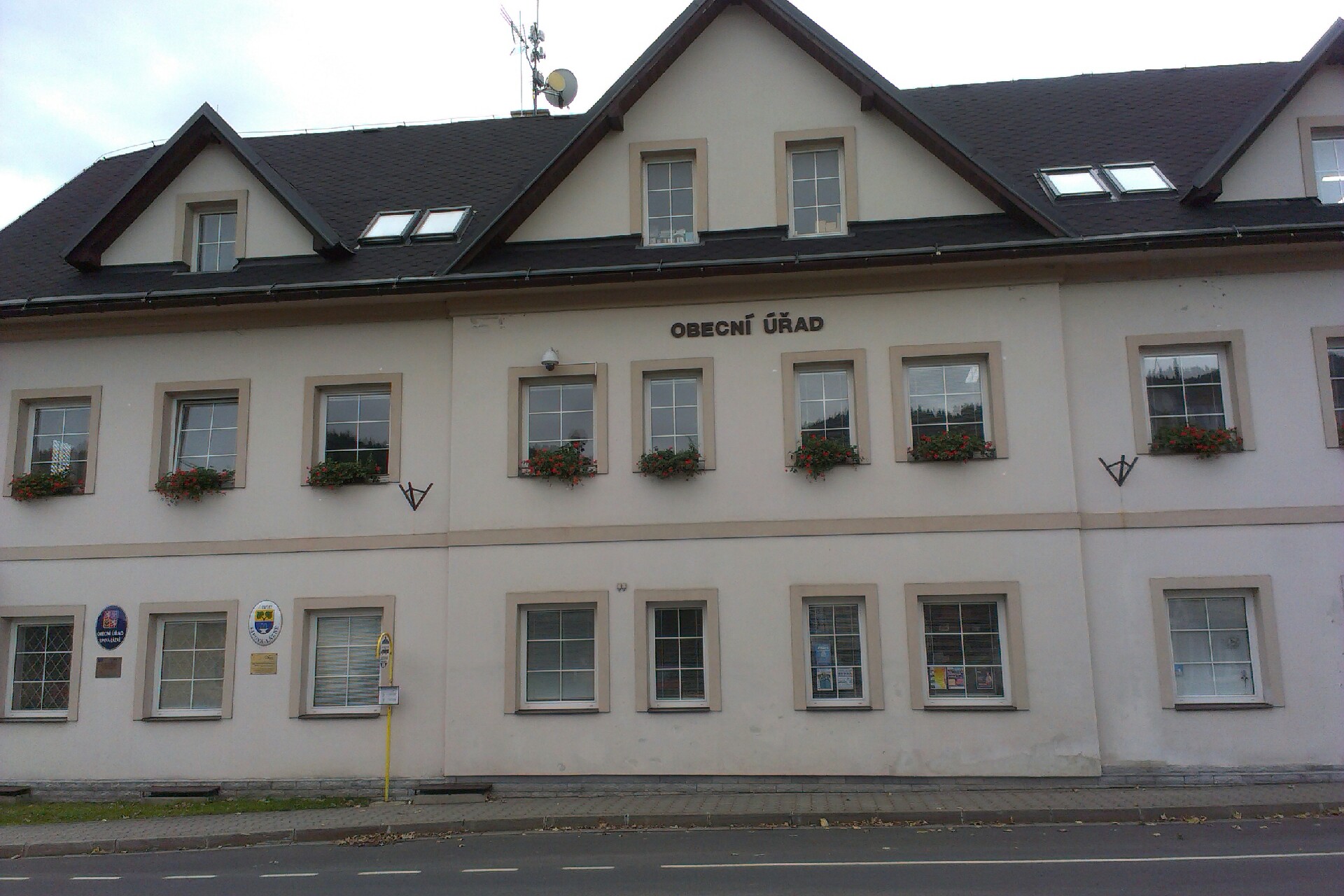 Lipová - lázně - obecní úřad