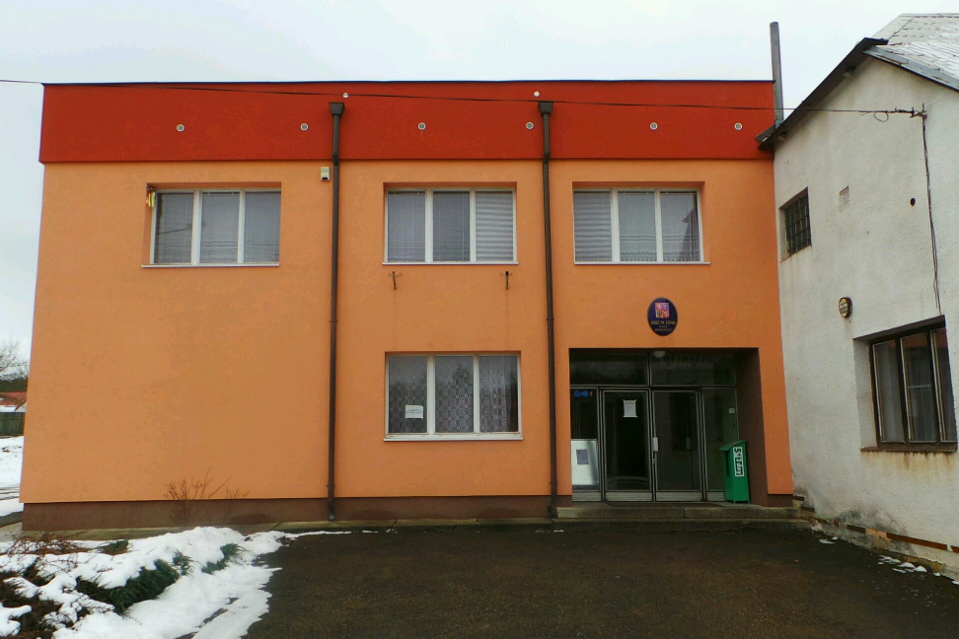 Nové Mitrovice - obecní úřad