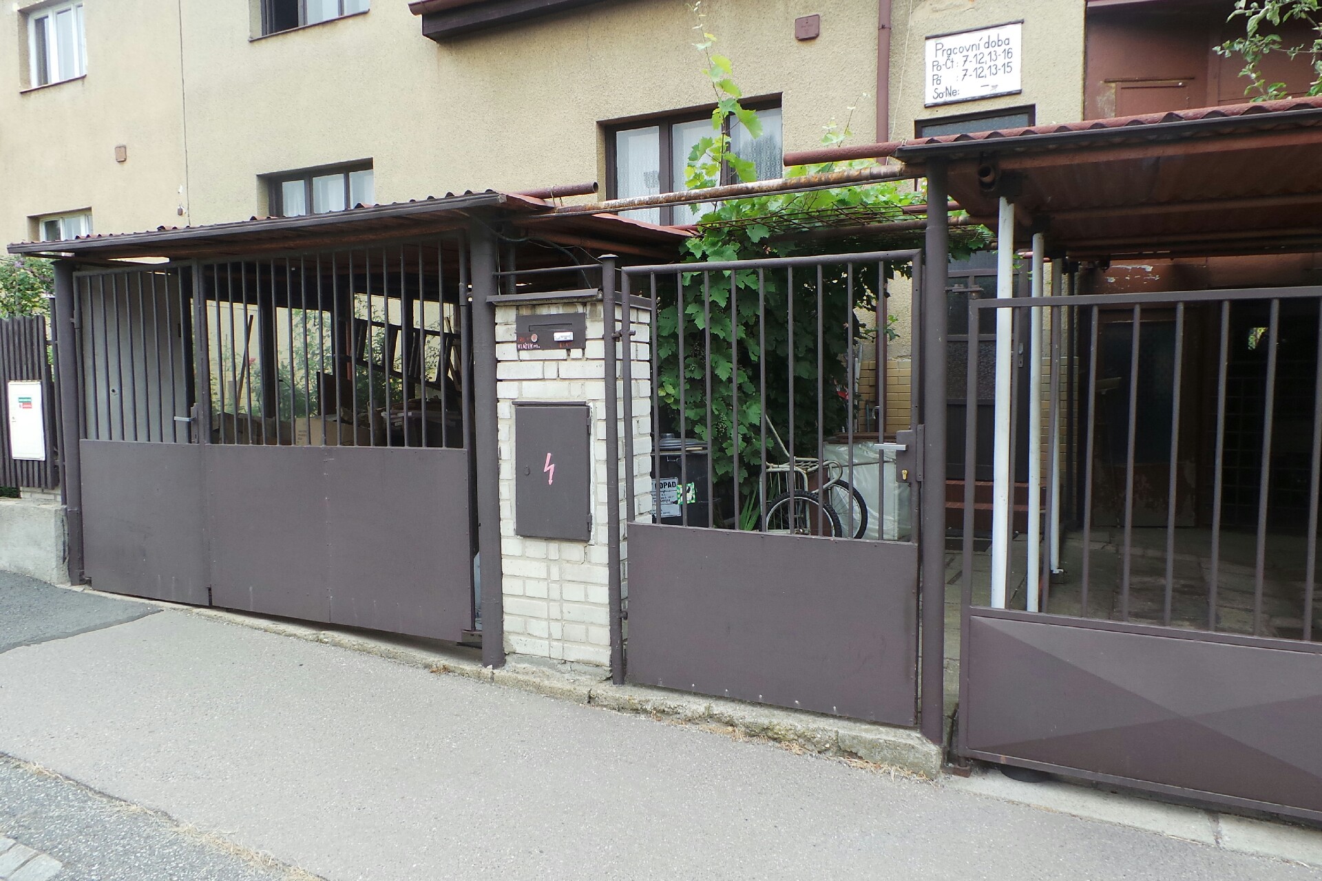 Miroslav Klásek - Truhlářství