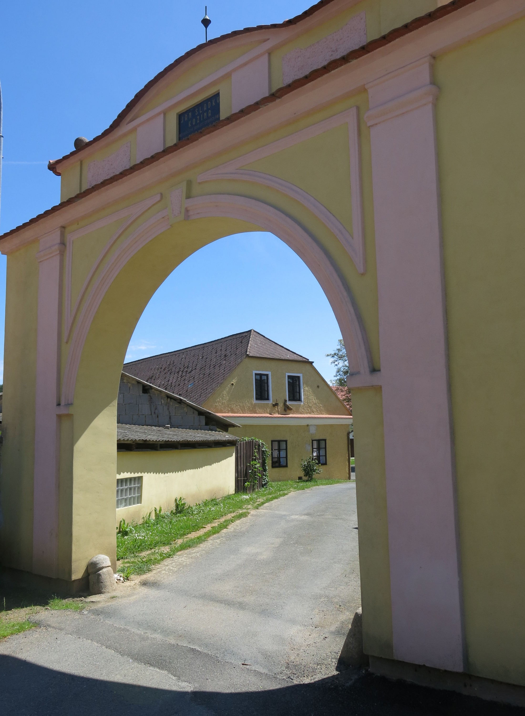 Pamětní síň Jana Sladkého Koziny Újezd foto 4