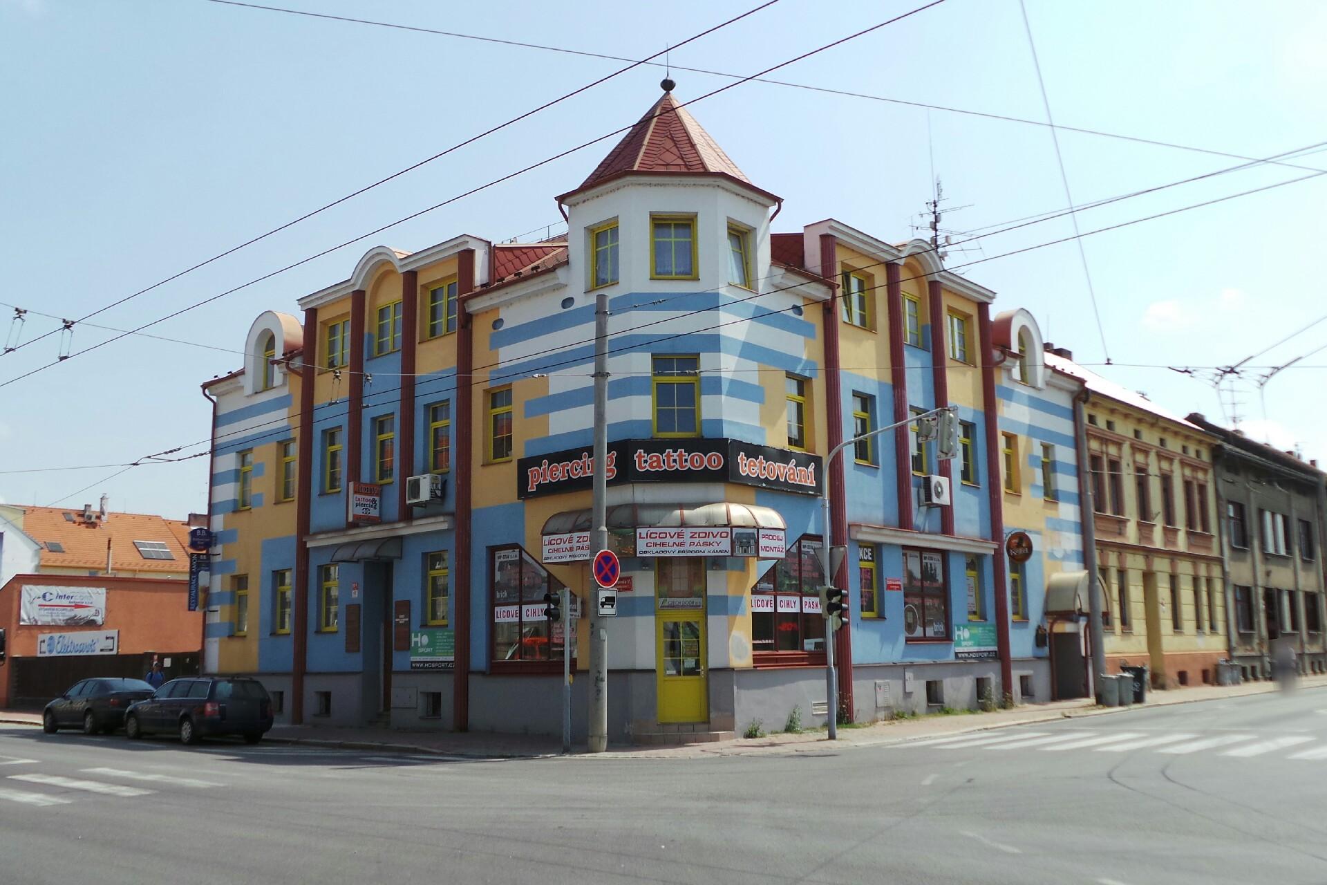 Gardon INT - průmyslová a garážová vrata