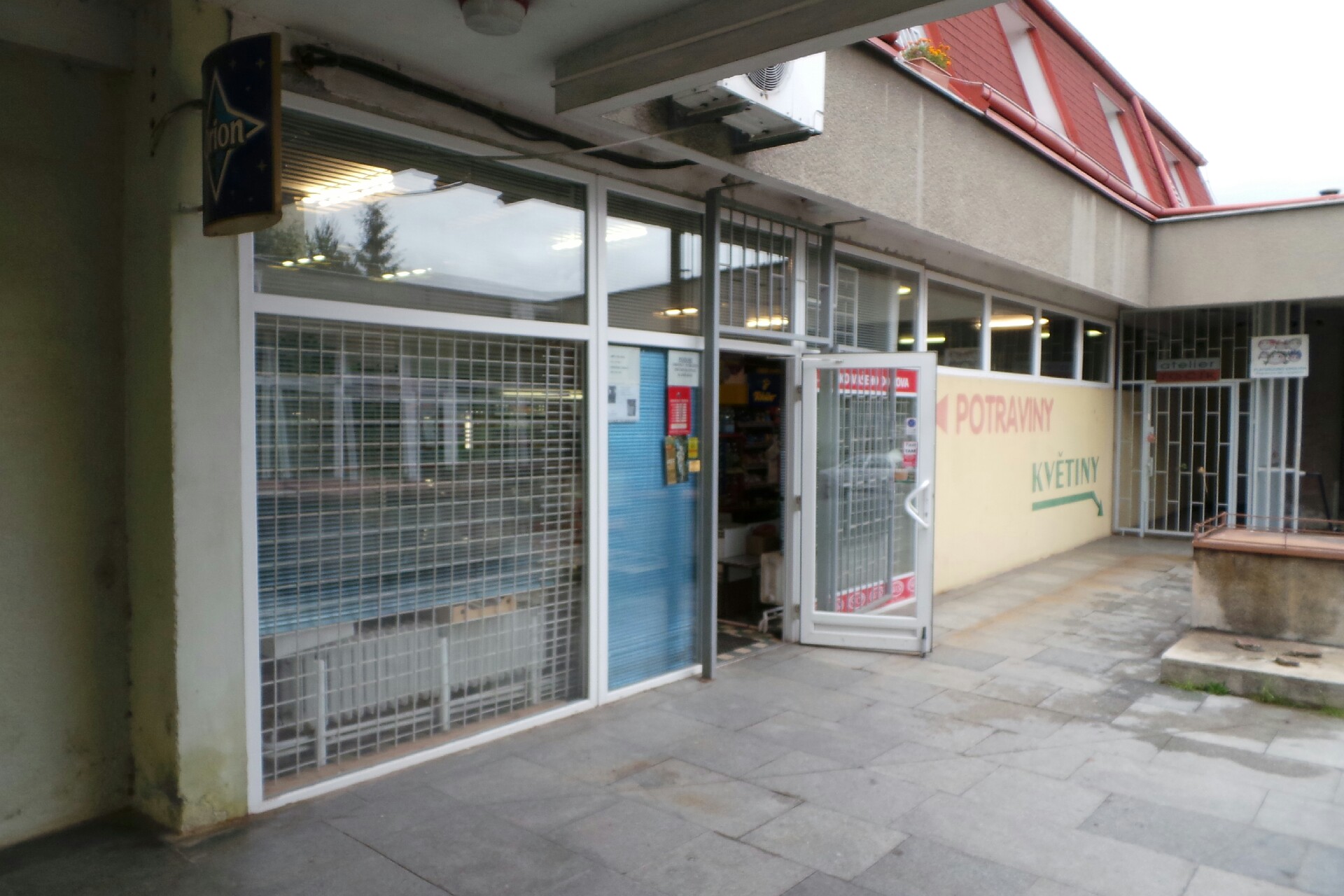 Smíšené zboží sídl. V Zátiší 	1025