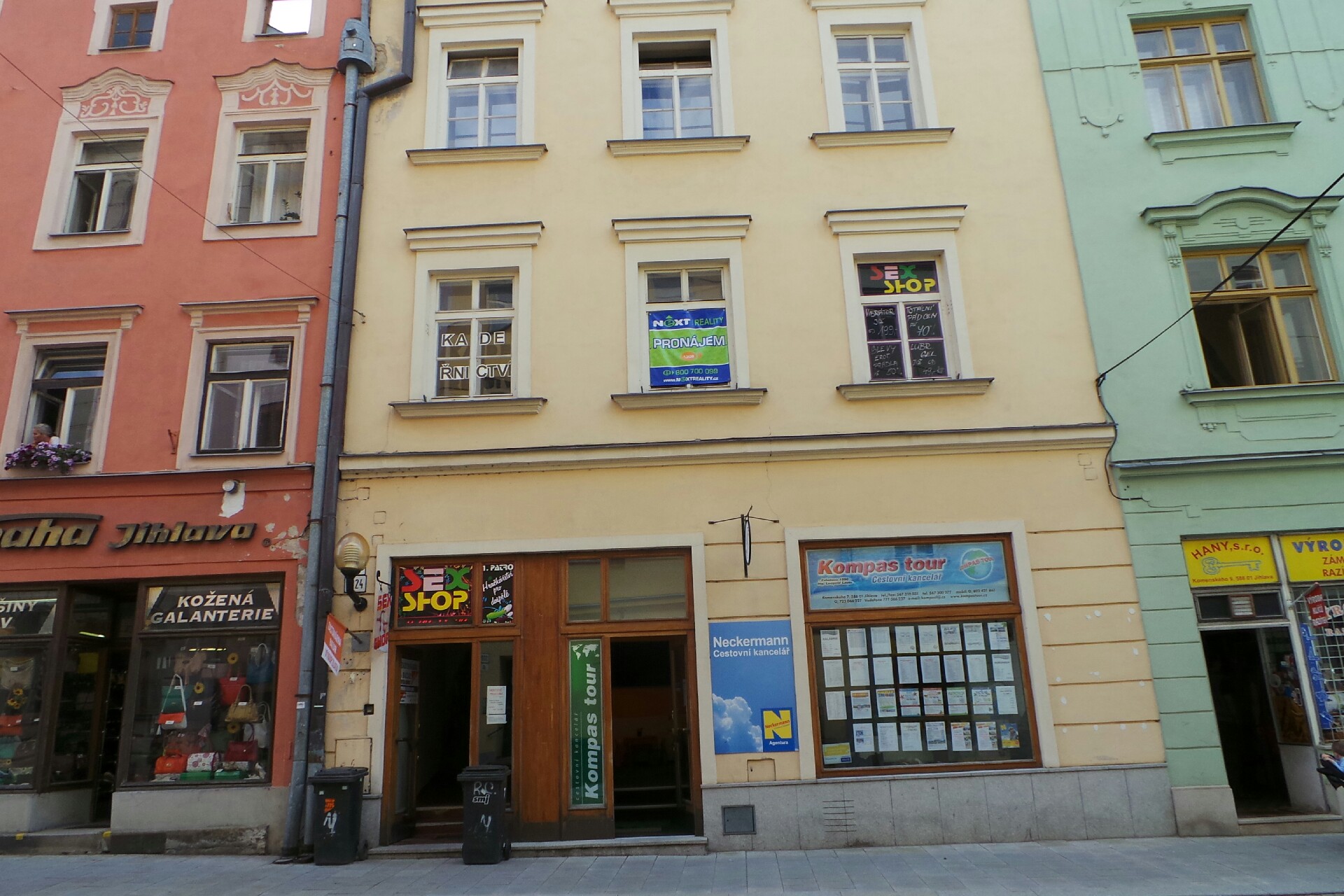 Kompas tour - cestovní kancelář foto 1