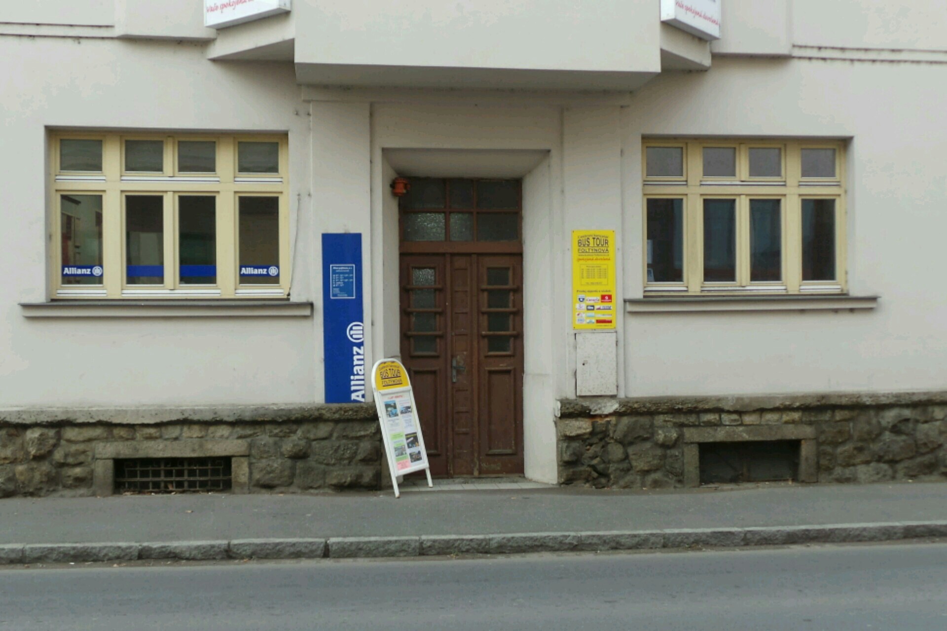 Bus Tour - Foltýnová