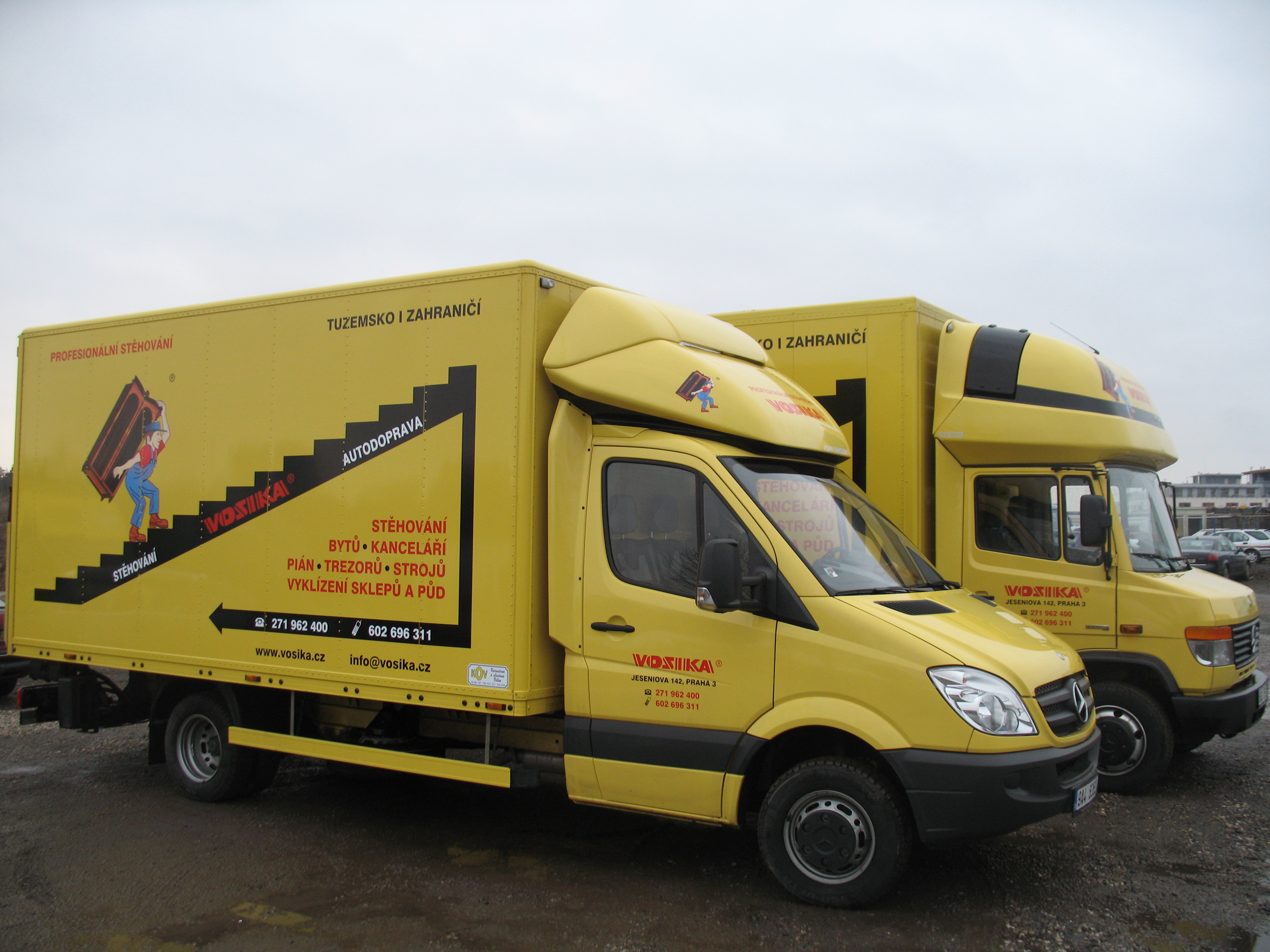 VOSIKA - Stěhování strojů, autodoprava s hydraulickou rukou foto 6