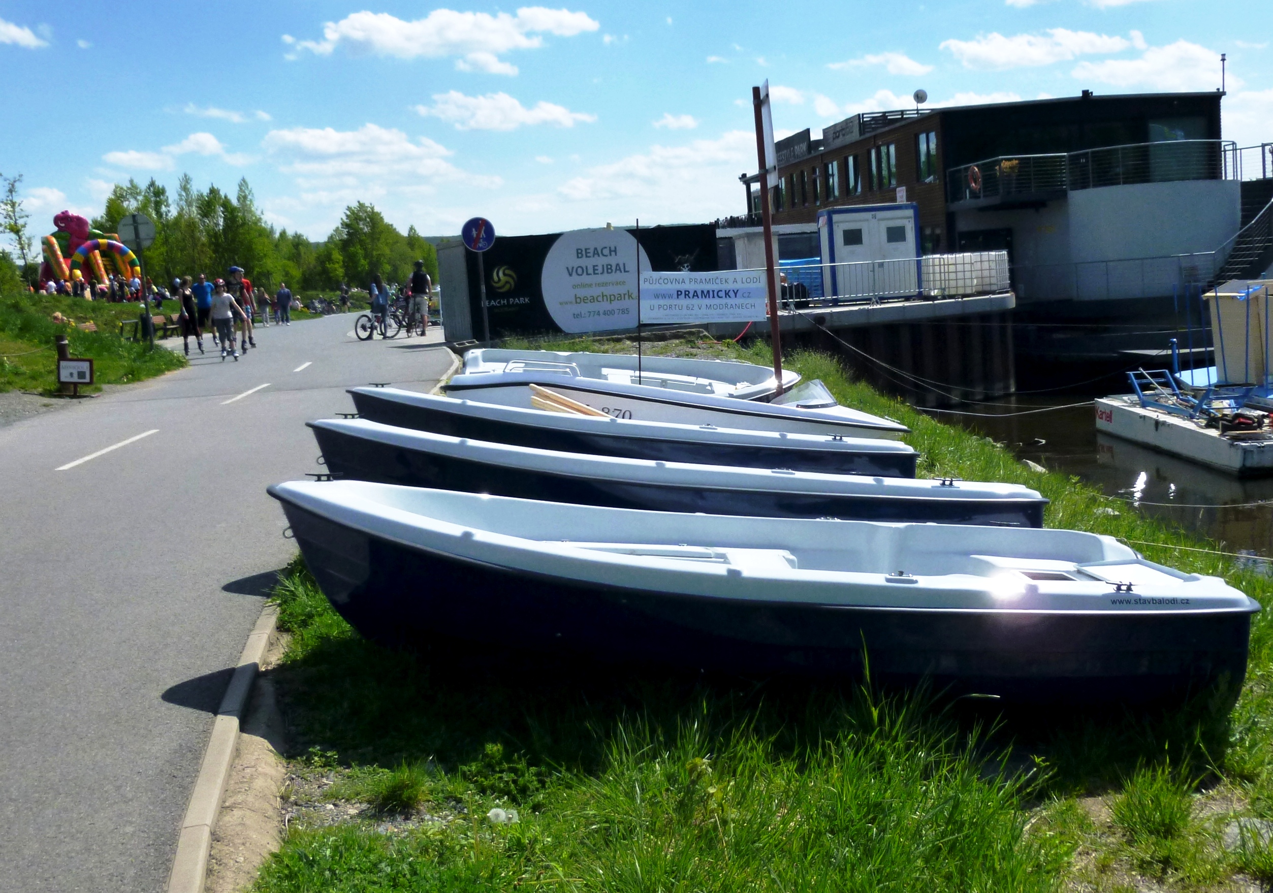 PŮJČOVNA PLAVIDEL PRAHA, s.r.o. foto 2