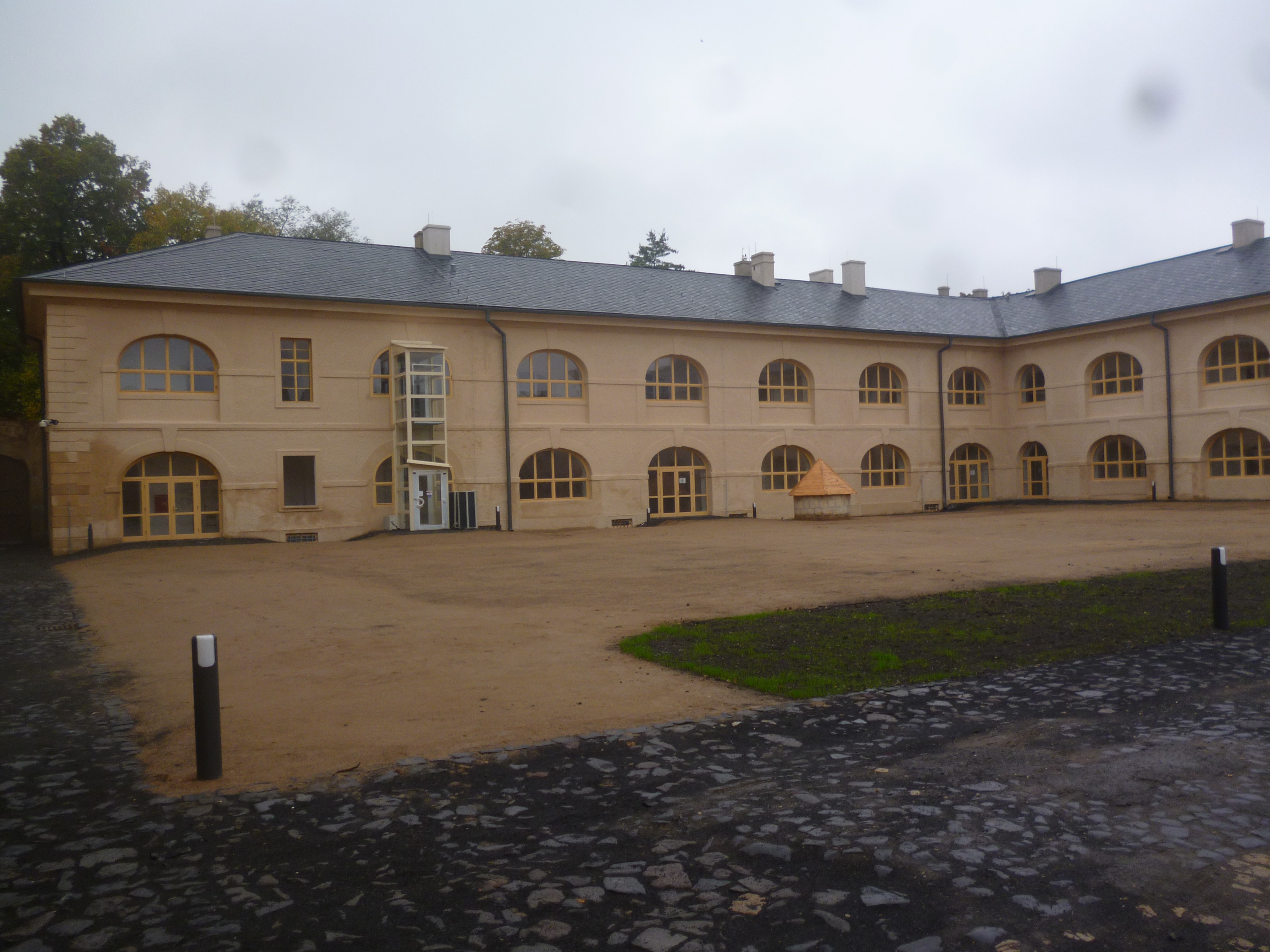 Vysoká škola aplikované psychologie foto 2