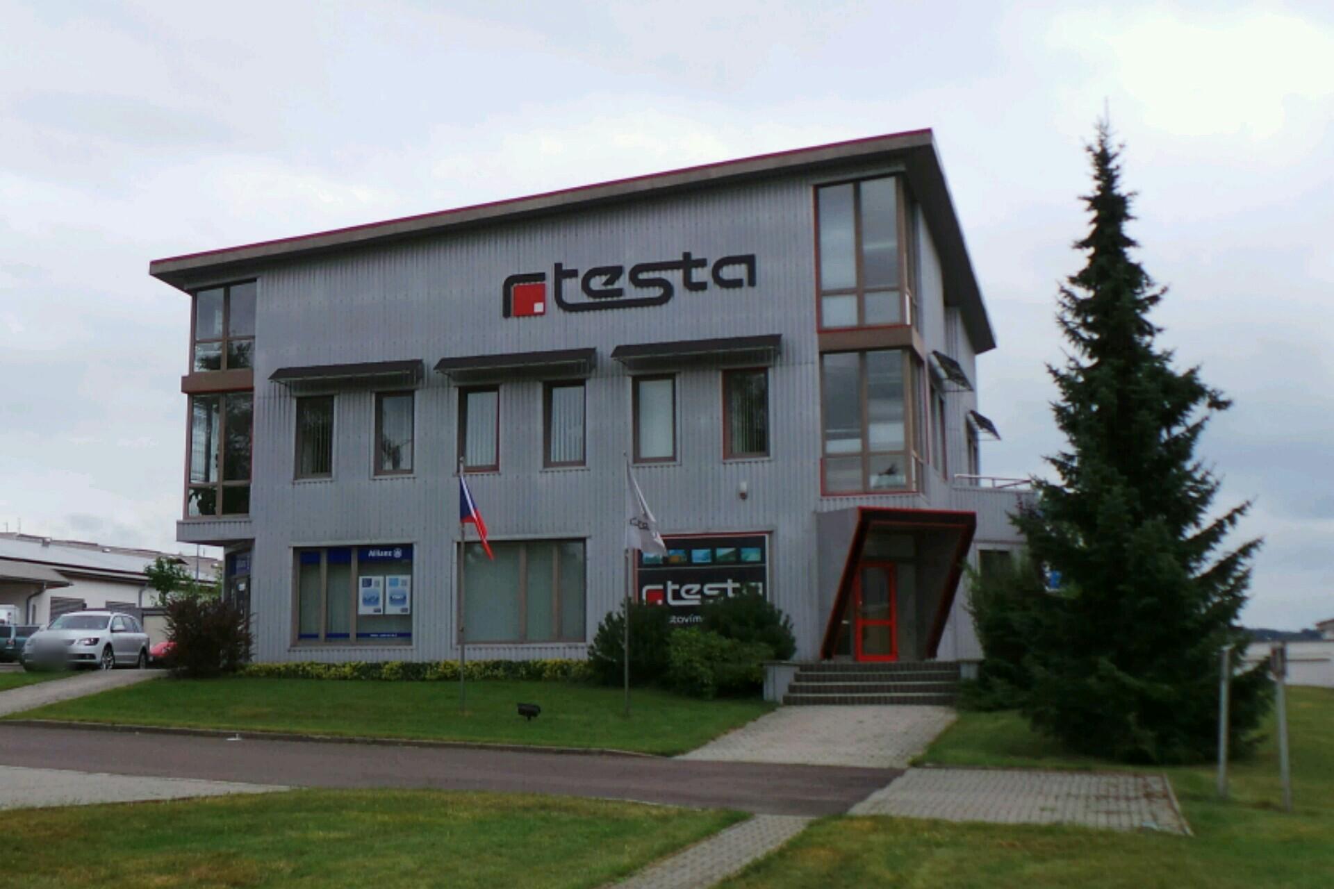 Mgr. Tomáš Linha, advokát