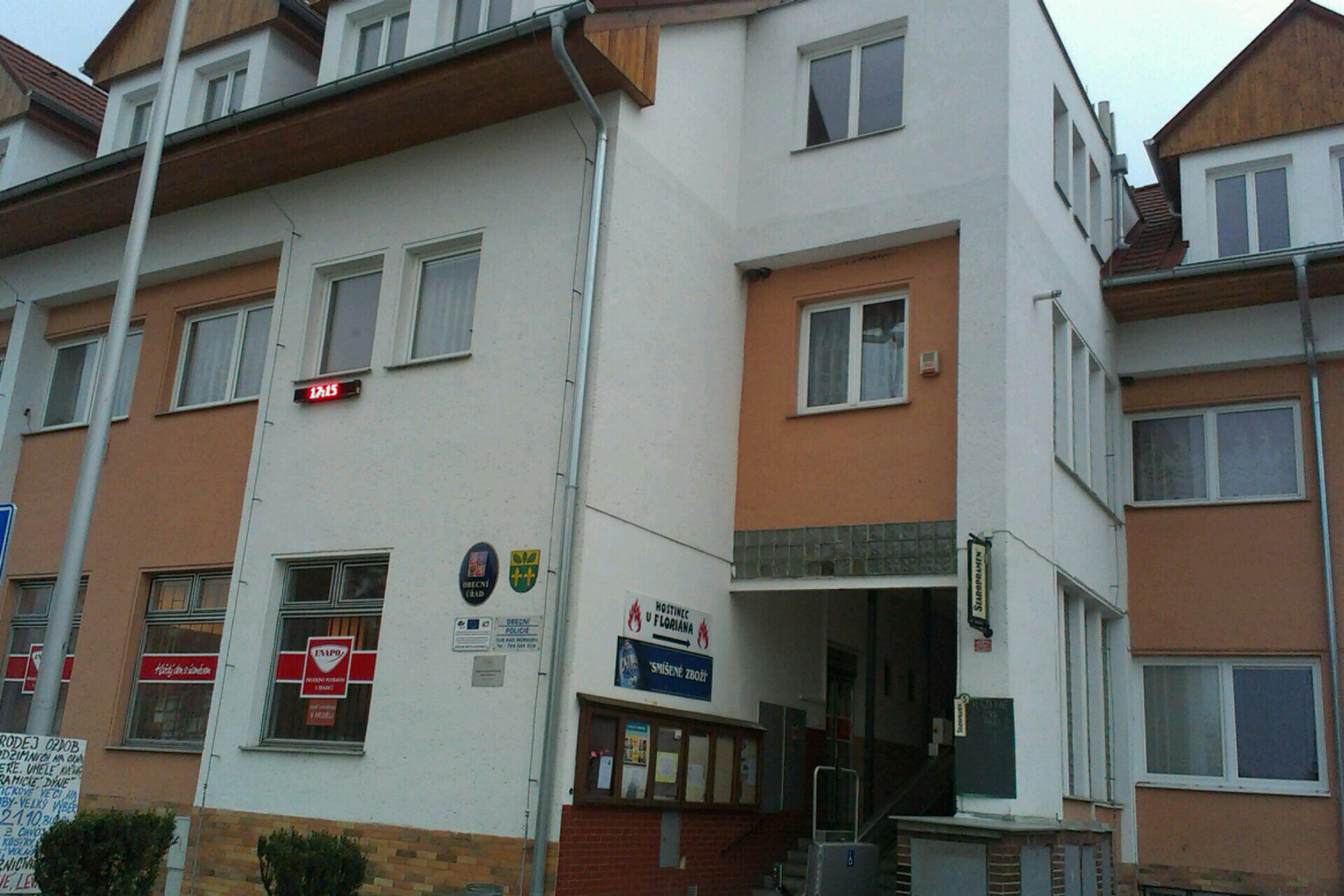 Dub nad Moravou - úřad městyse